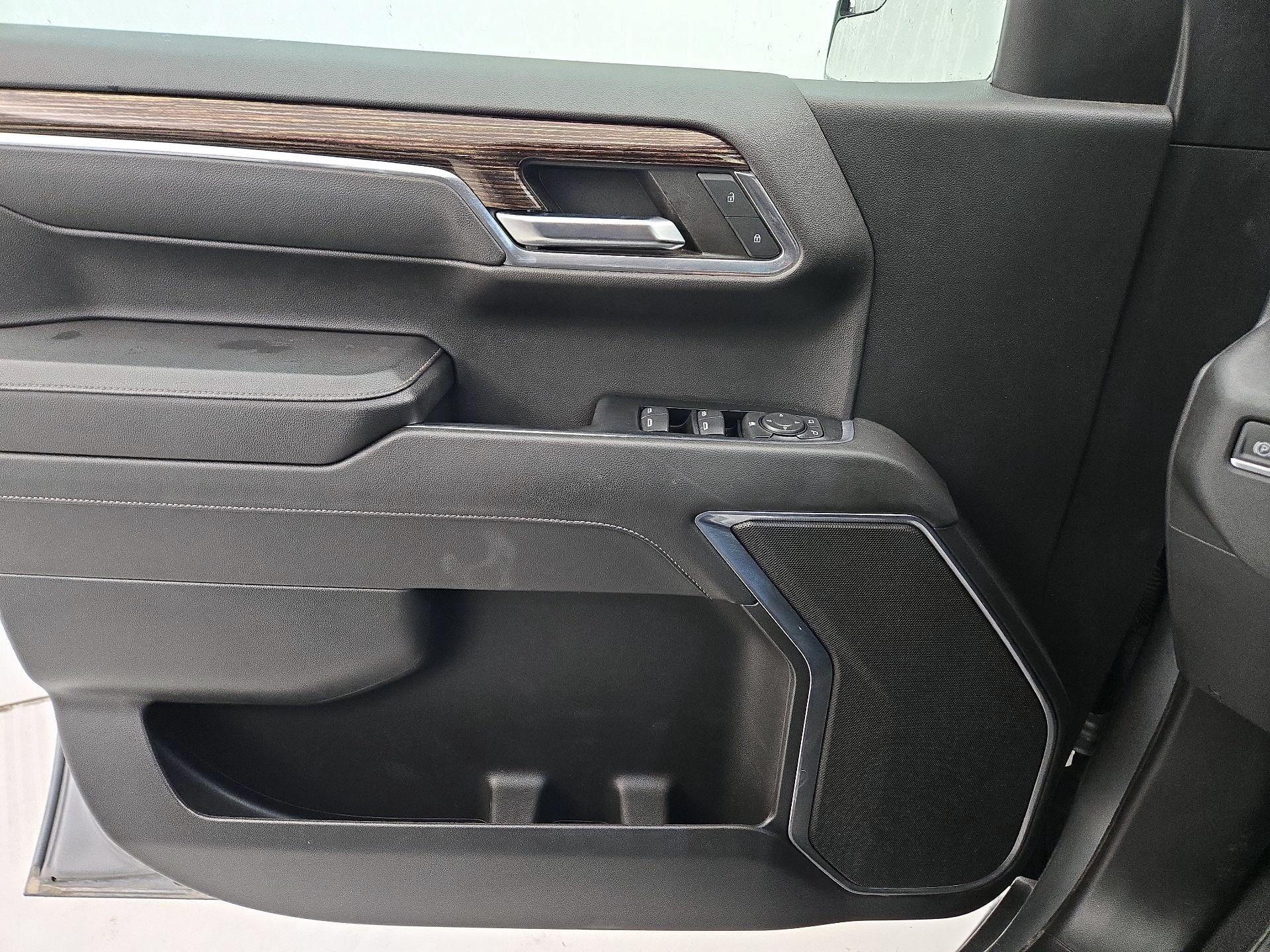 Thumbnail: 2023 GMC Sierra 1500 - 12