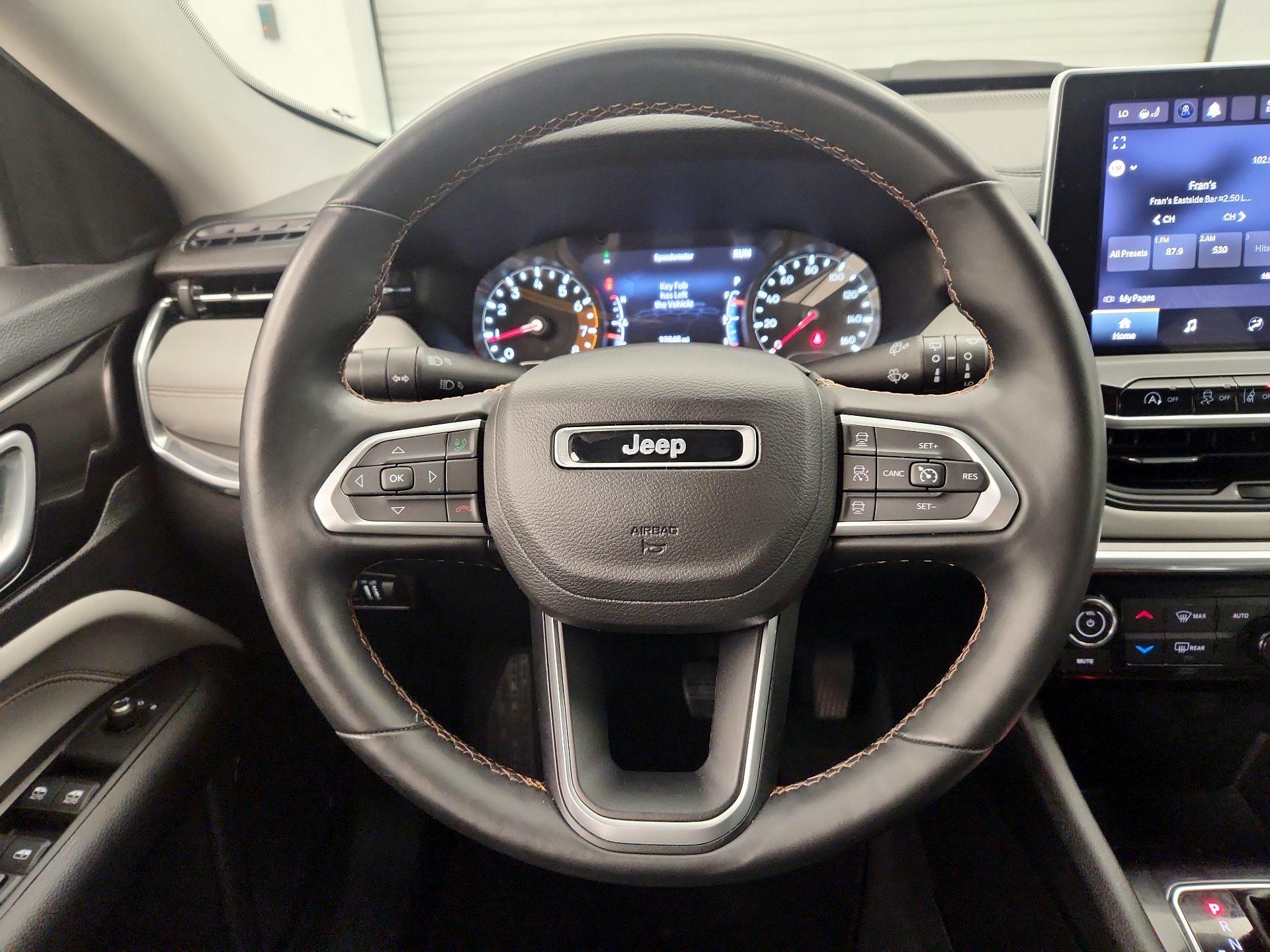 Thumbnail: 2022 Jeep Compass - 10