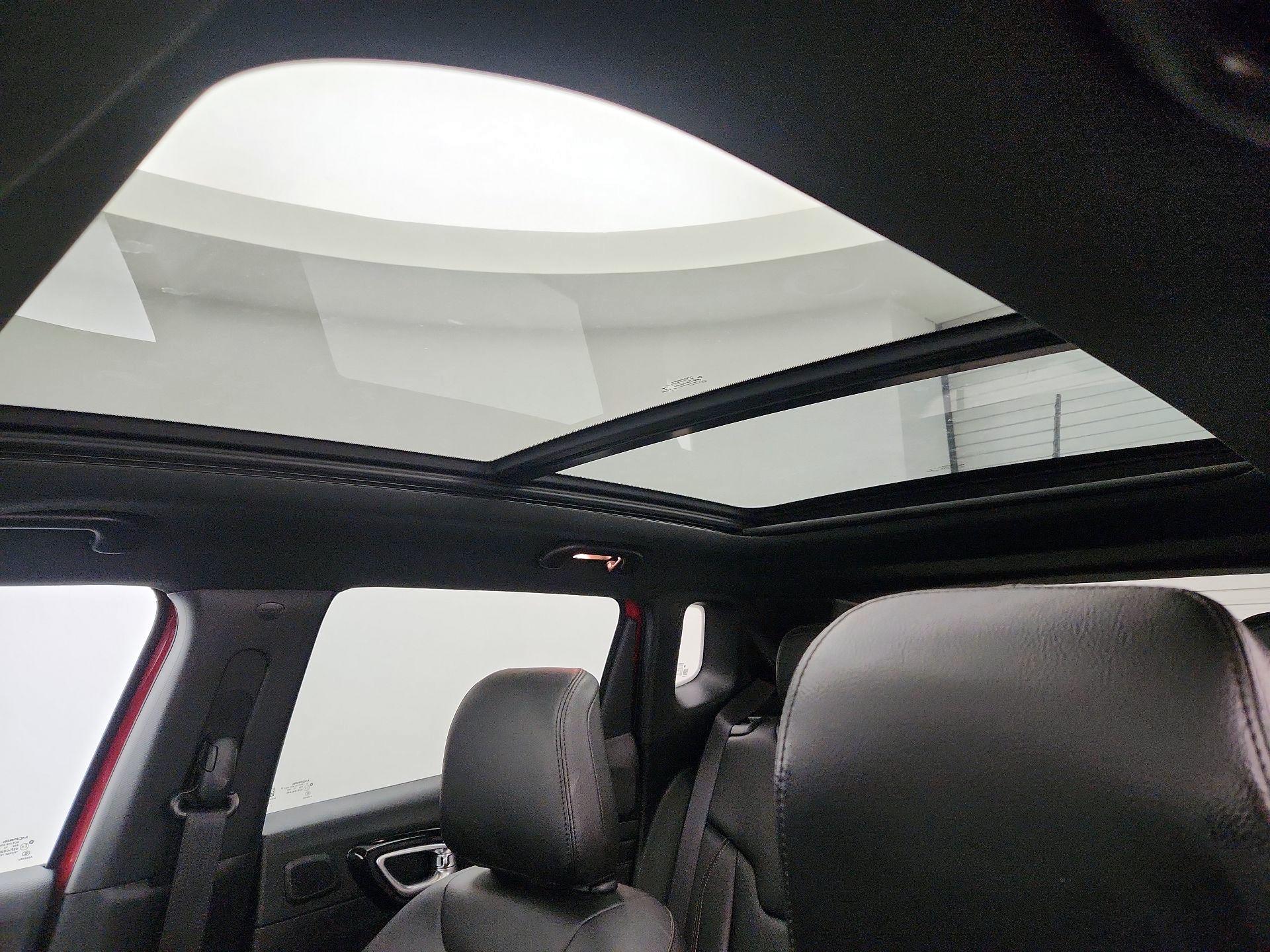 Thumbnail: 2022 Jeep Compass - 20