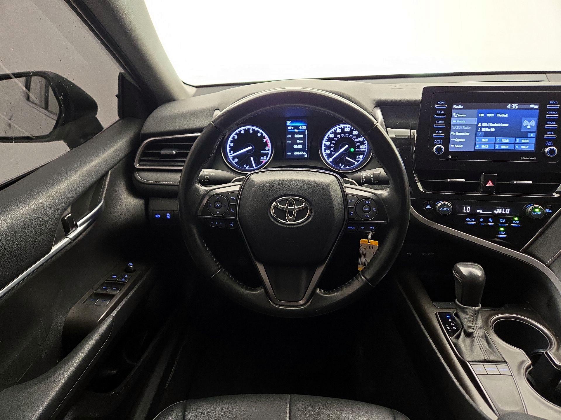 Thumbnail: 2023 Toyota Camry - 10