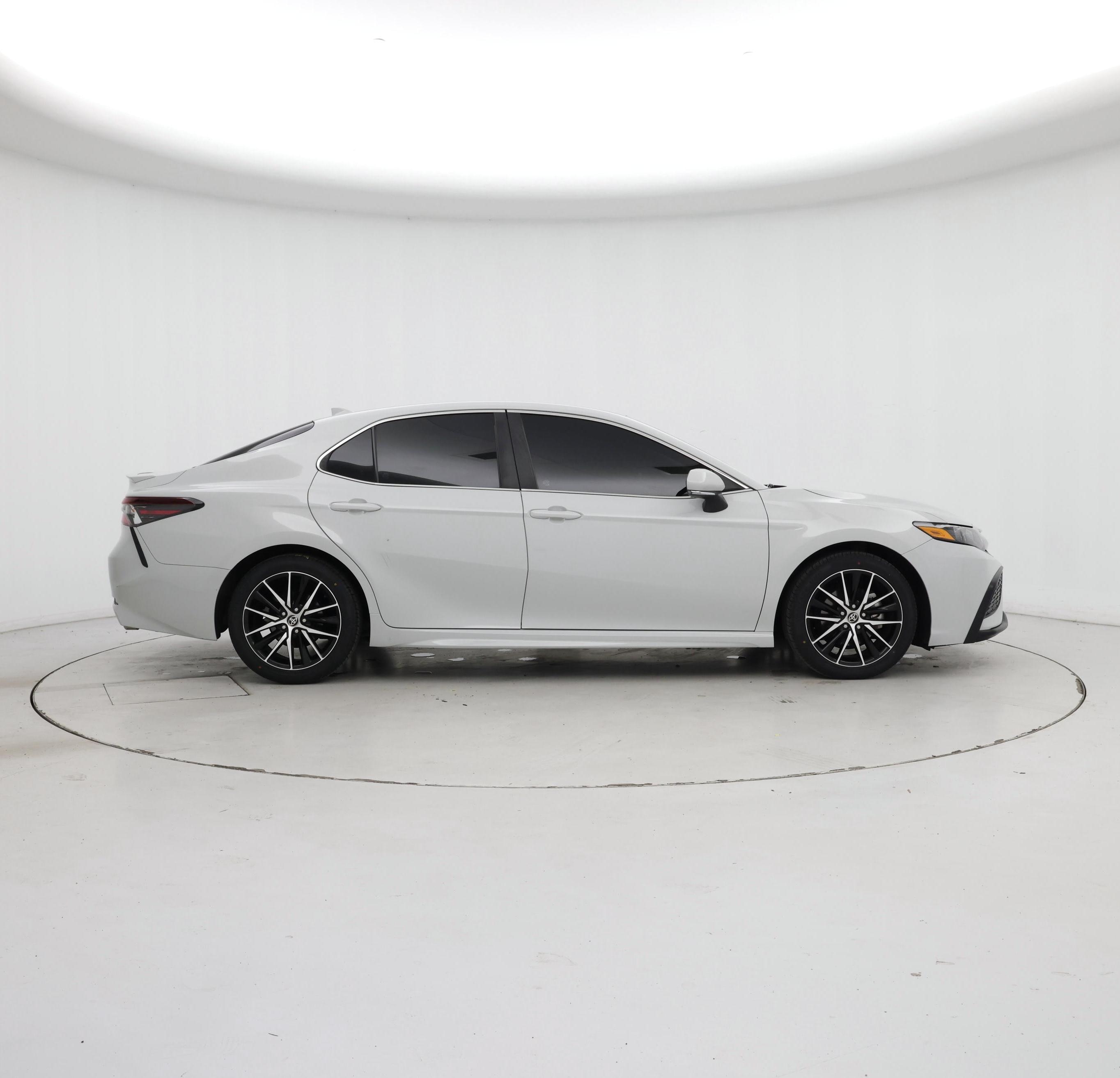 Thumbnail: 2023 Toyota Camry - 7