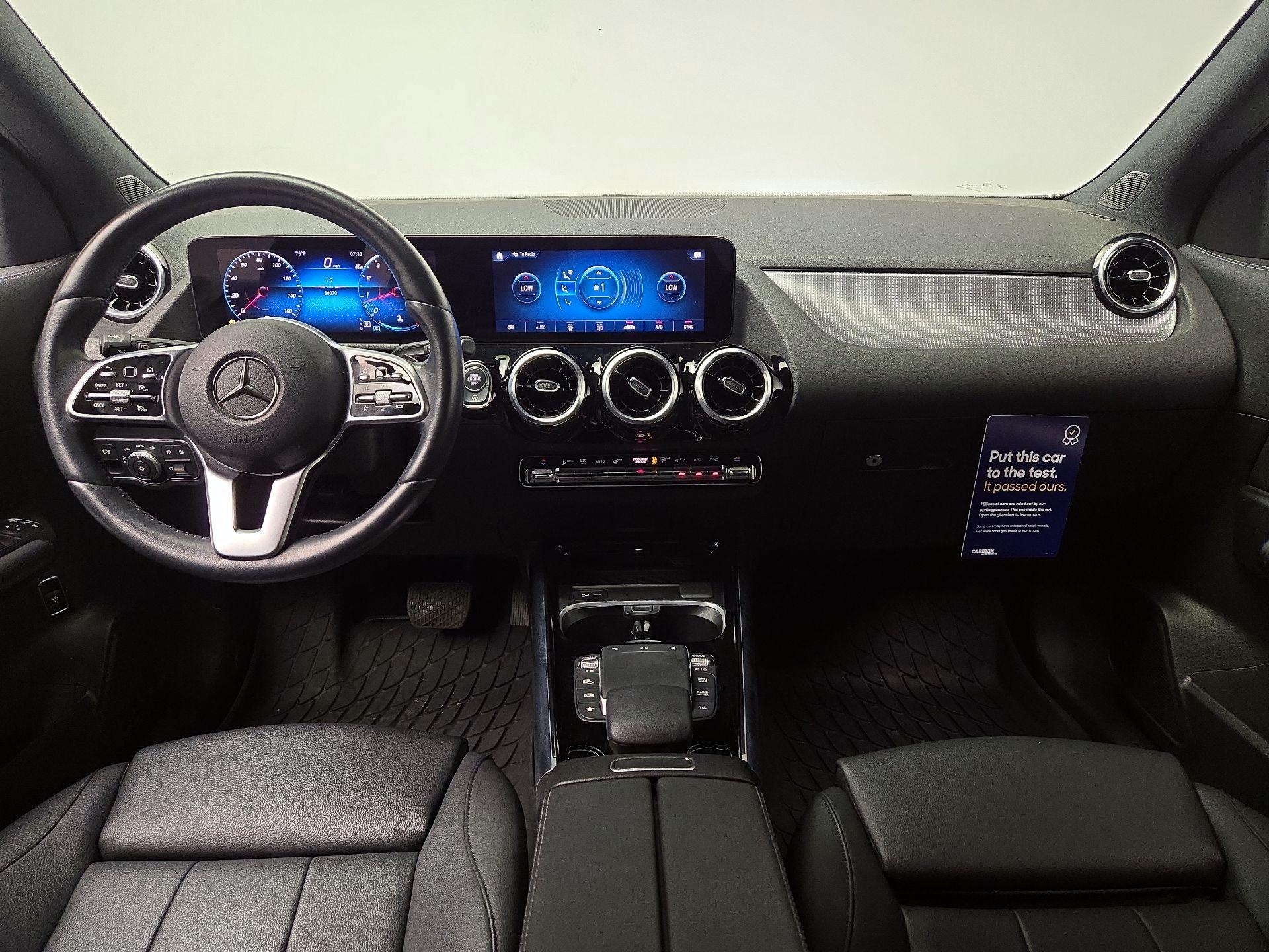 Thumbnail: 2023 Mercedes-Benz GLA - 9