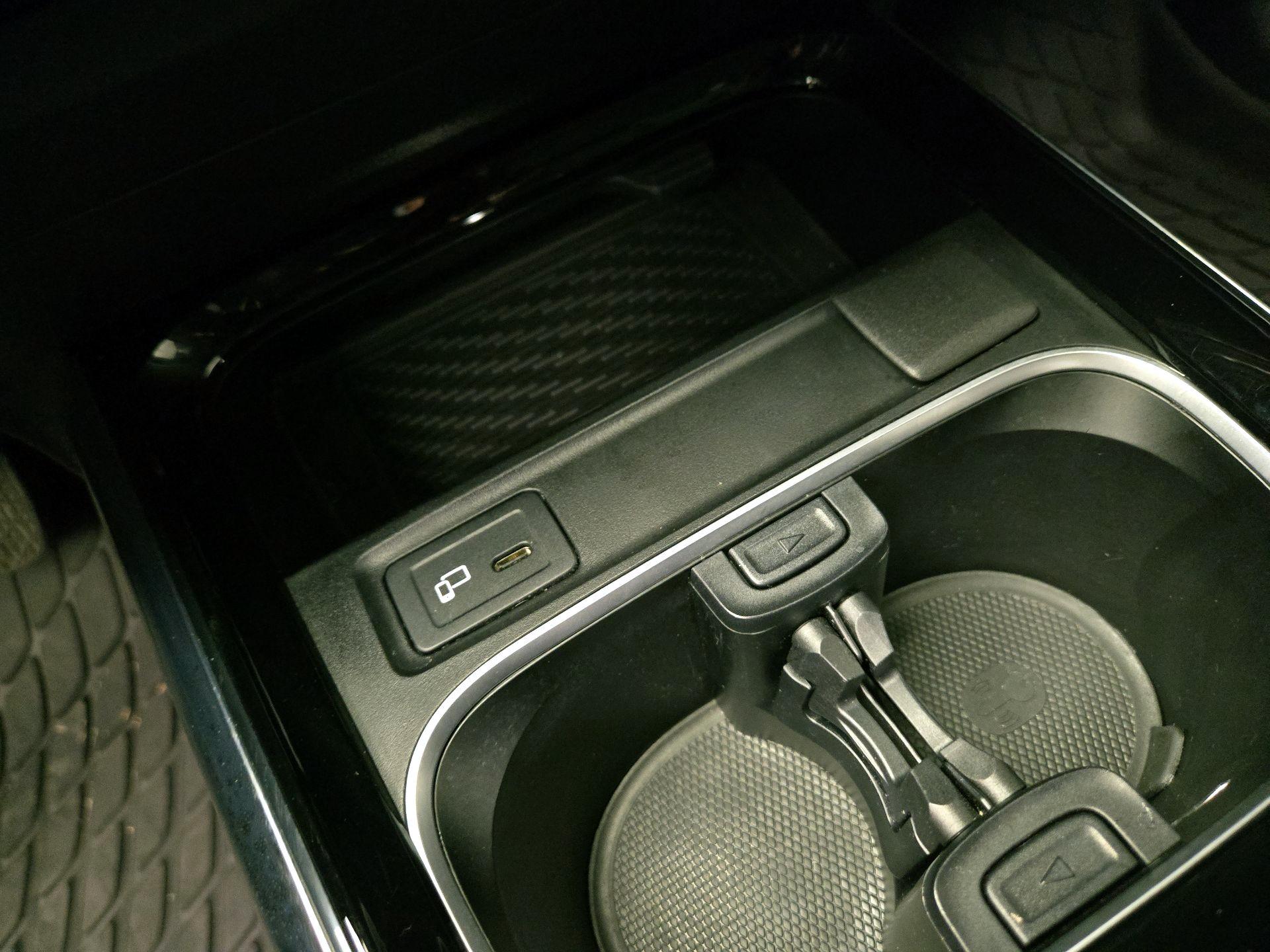 Thumbnail: 2023 Mercedes-Benz GLA - 18