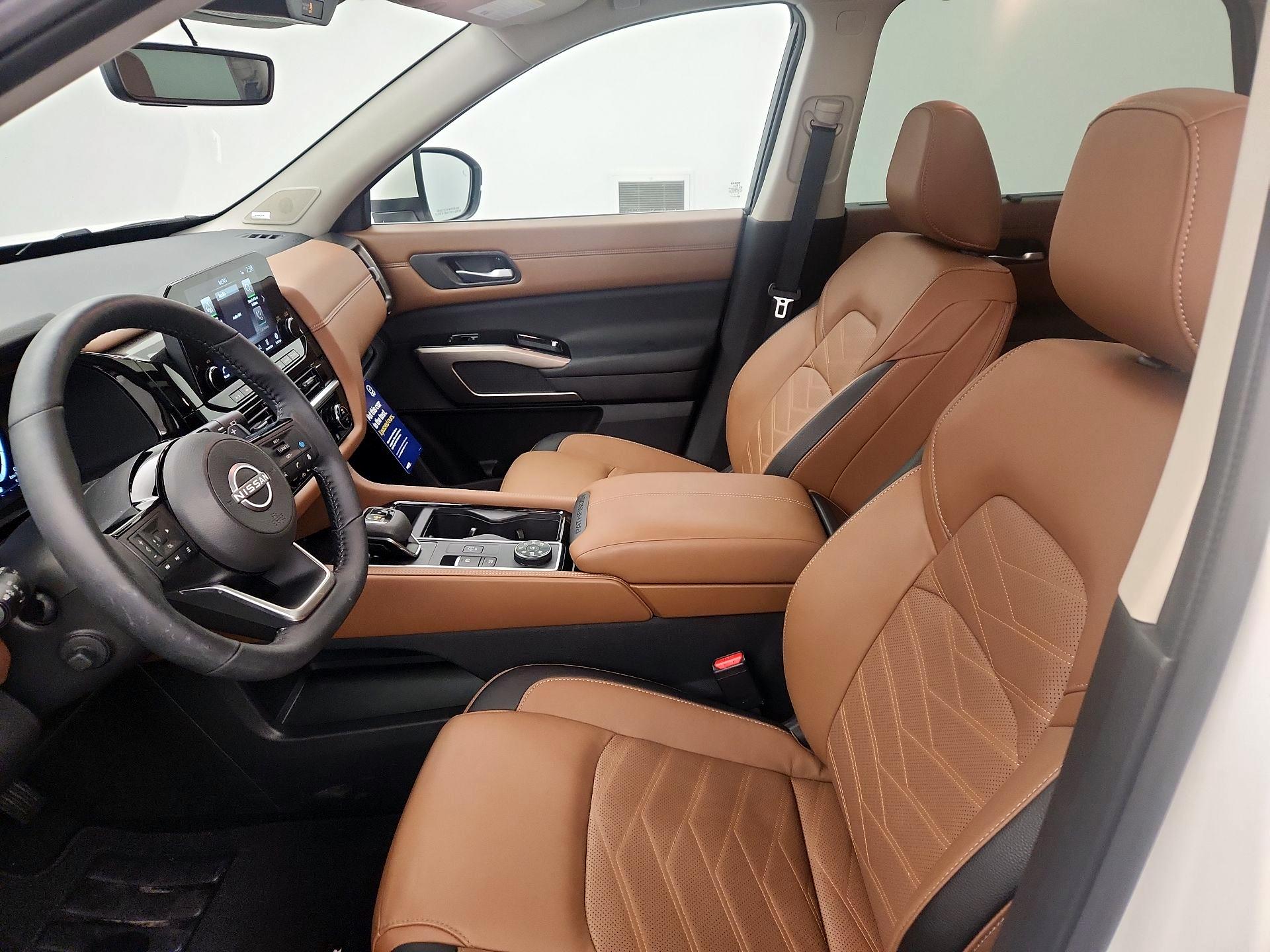 Thumbnail: 2024 Nissan Pathfinder - 11