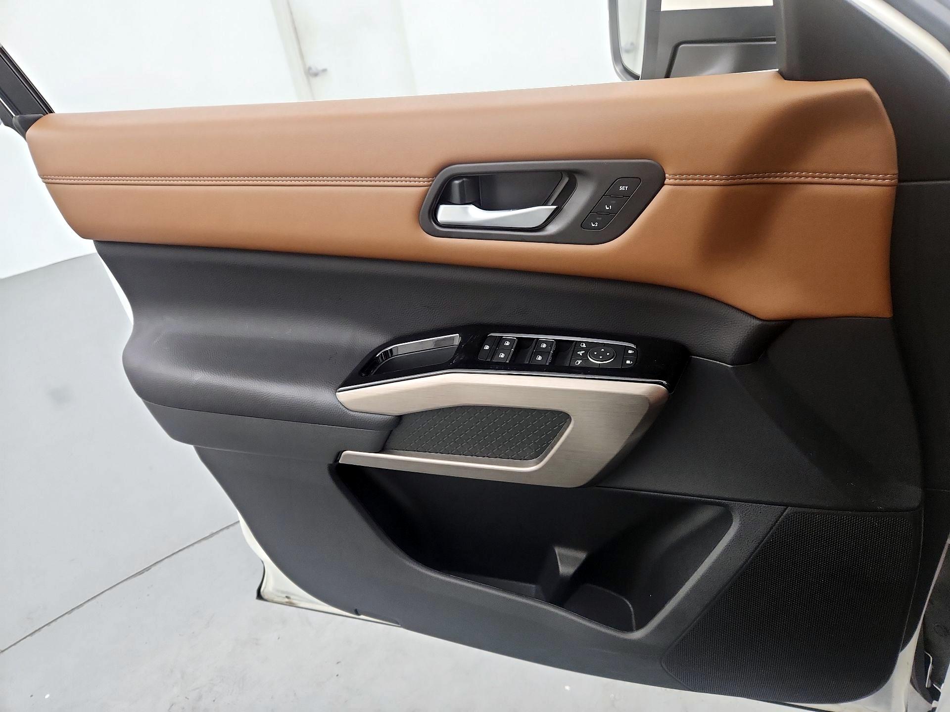 Thumbnail: 2024 Nissan Pathfinder - 12