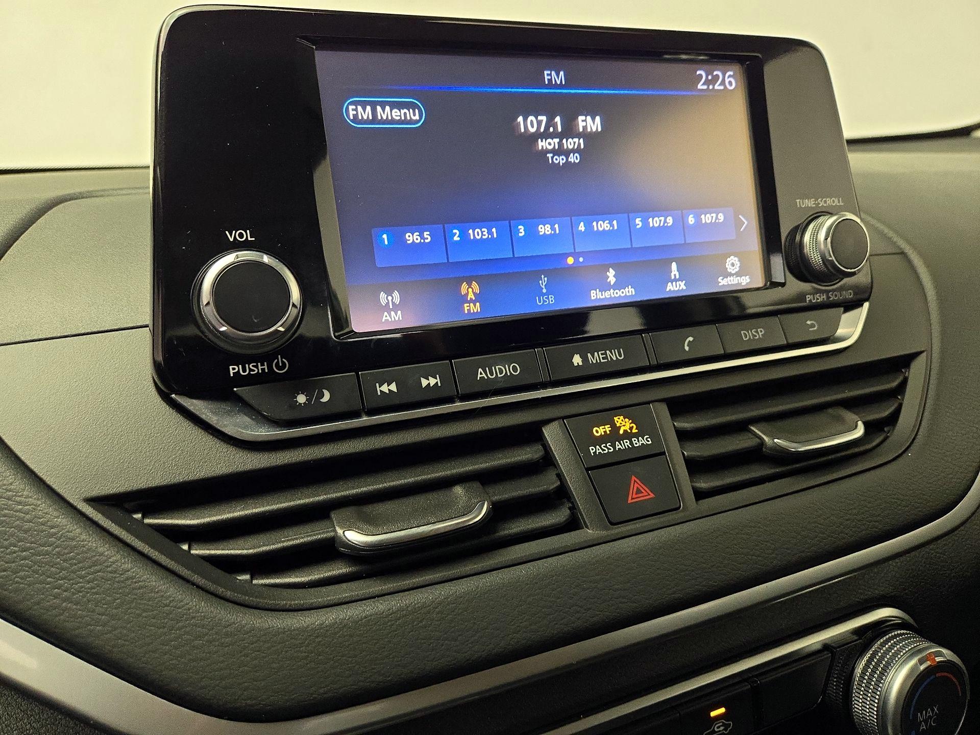 Thumbnail: 2022 Nissan Altima - 15