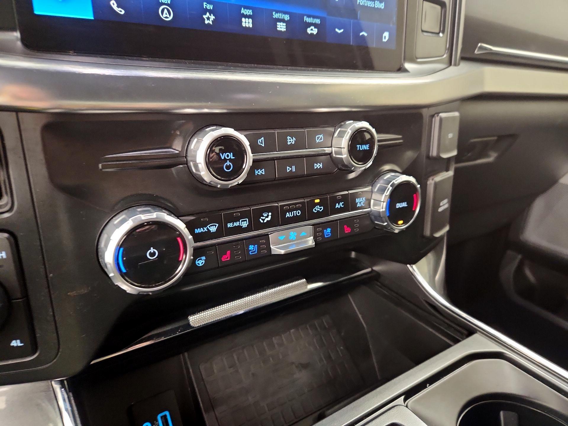 Thumbnail: 2022 Ford F-150 - 16