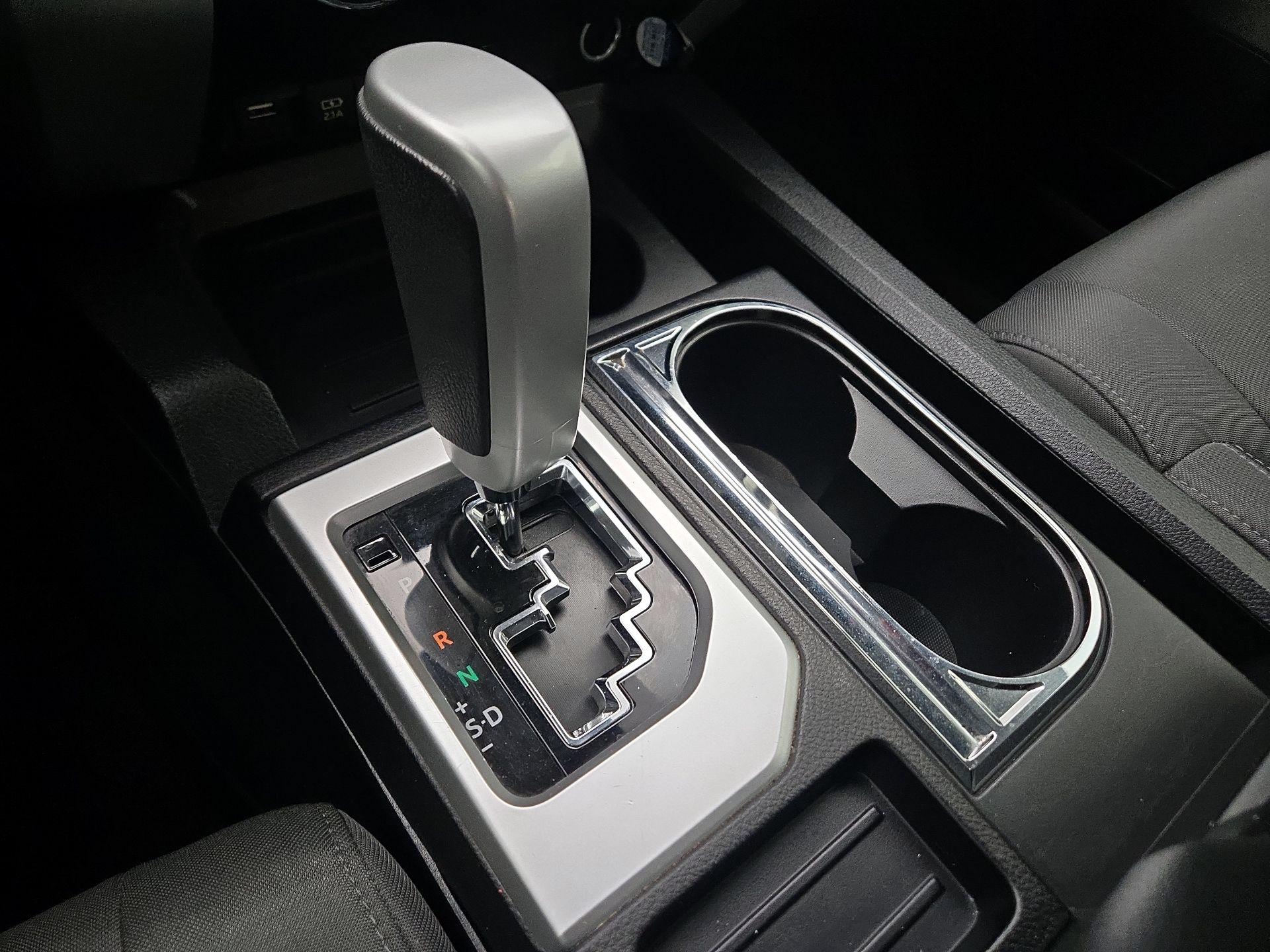 Thumbnail: 2021 Toyota Tundra - 17