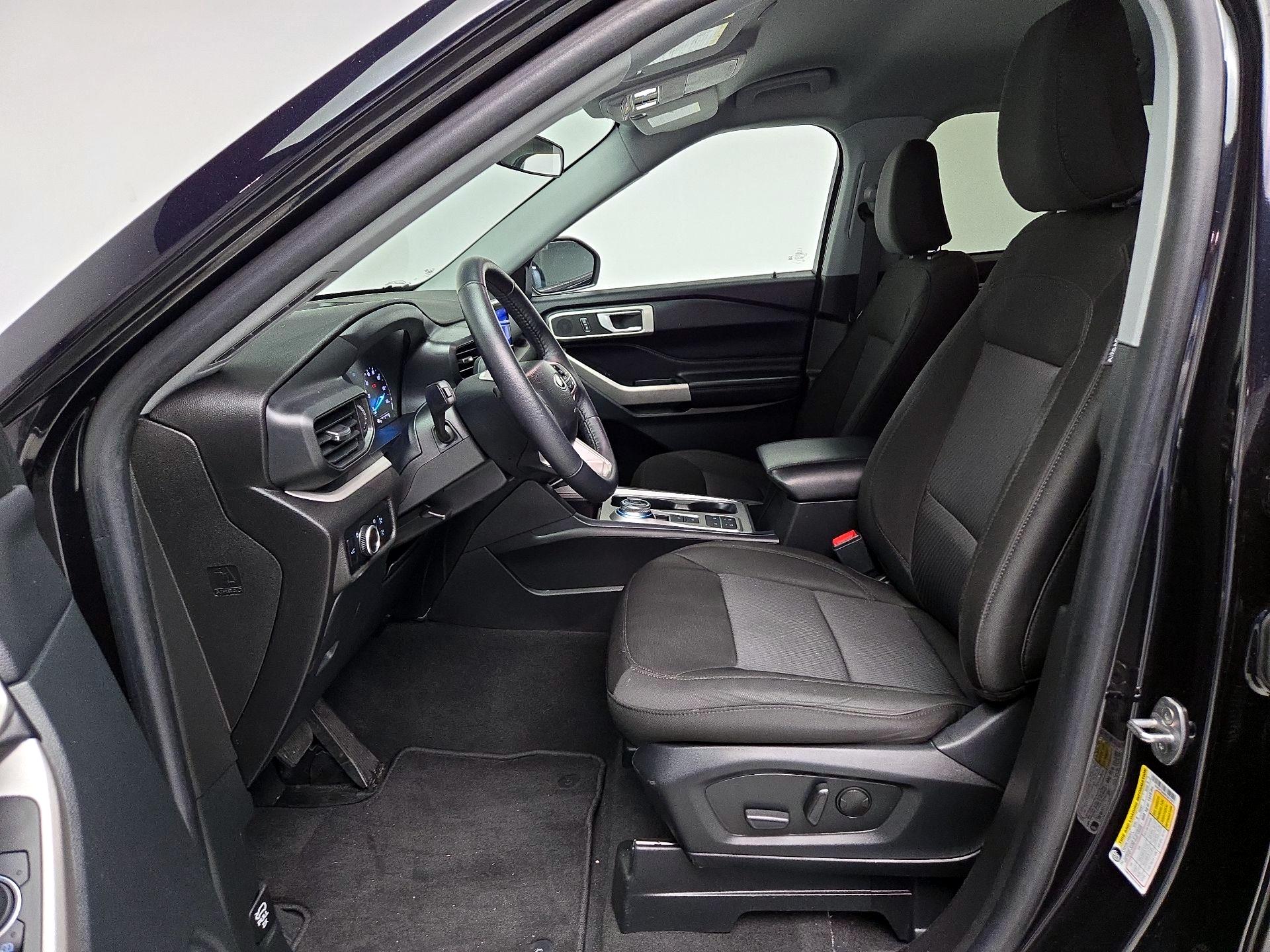 Thumbnail: 2023 Ford Explorer - 11