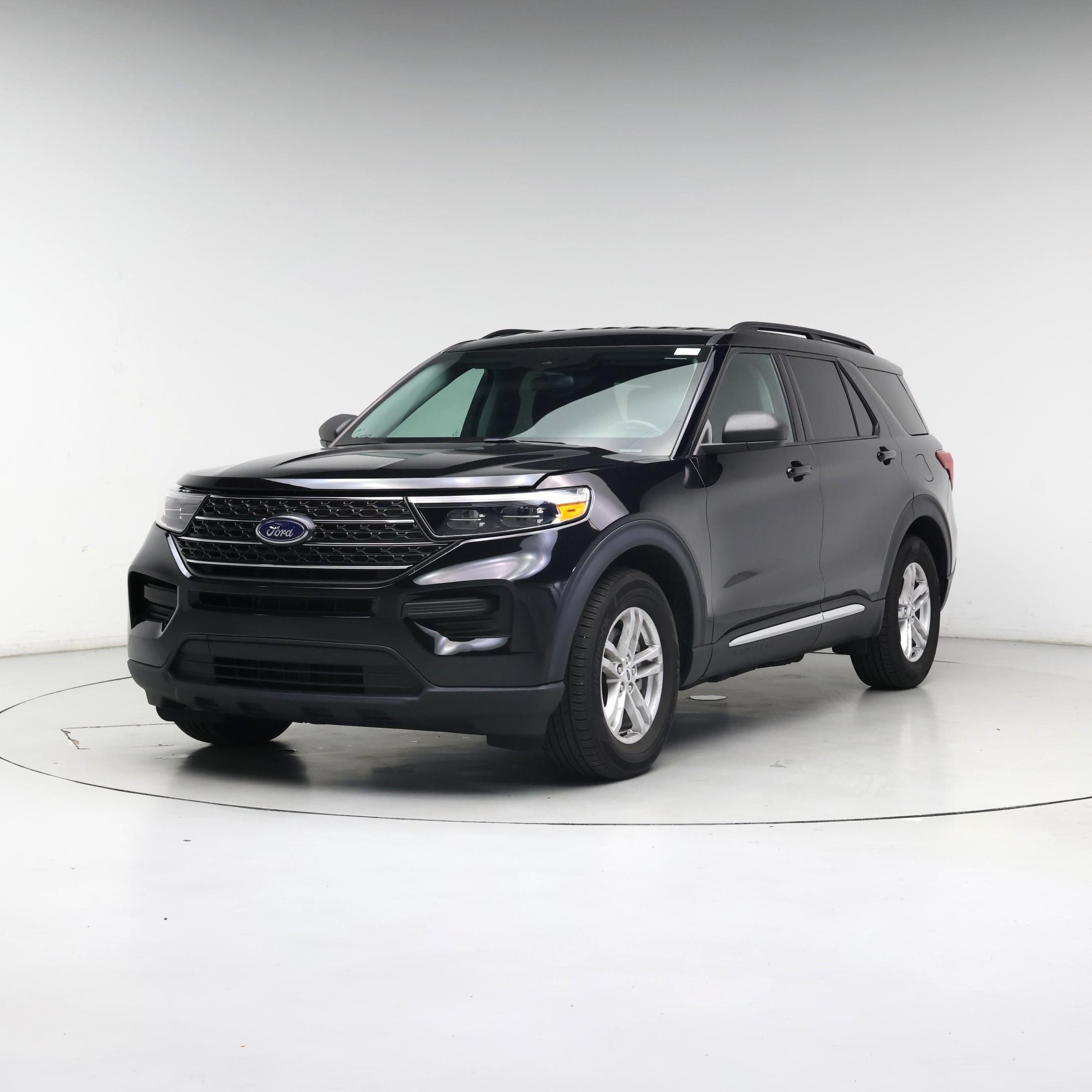 Thumbnail: 2023 Ford Explorer - 4