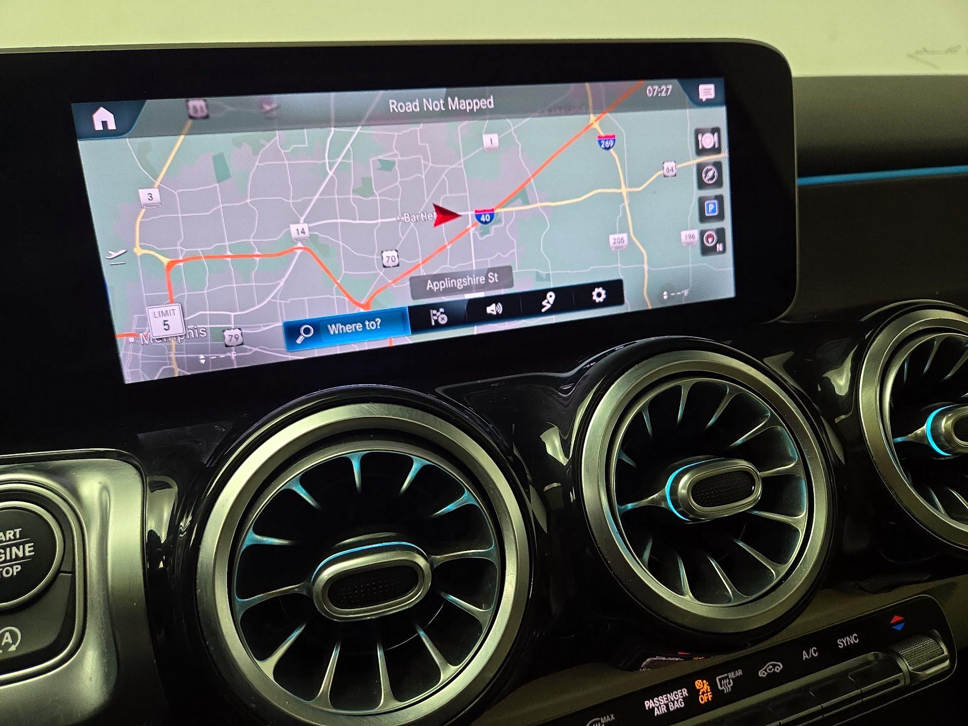 Thumbnail: 2021 Mercedes-Benz GLB - 14