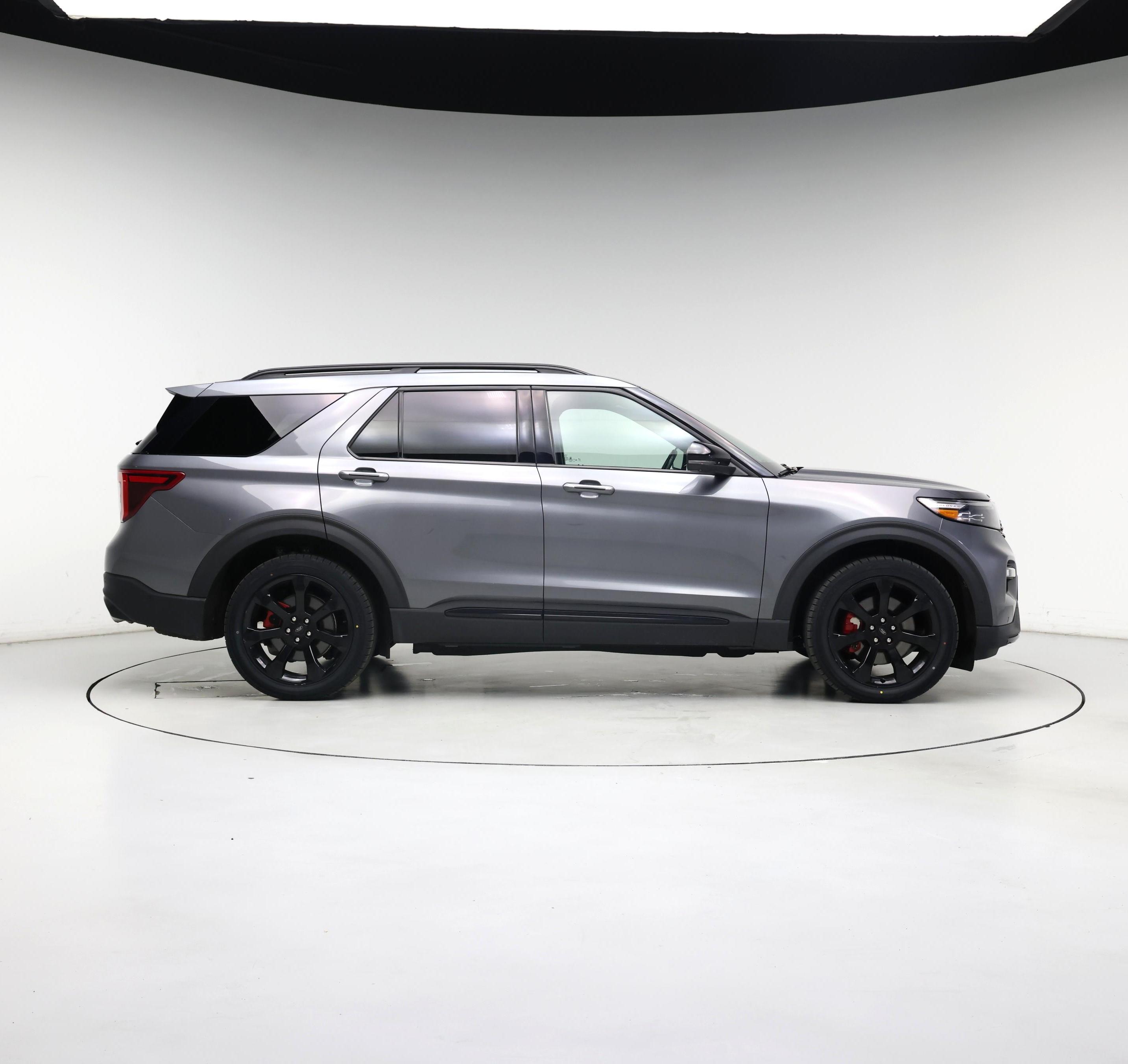 Thumbnail: 2022 Ford Explorer - 7