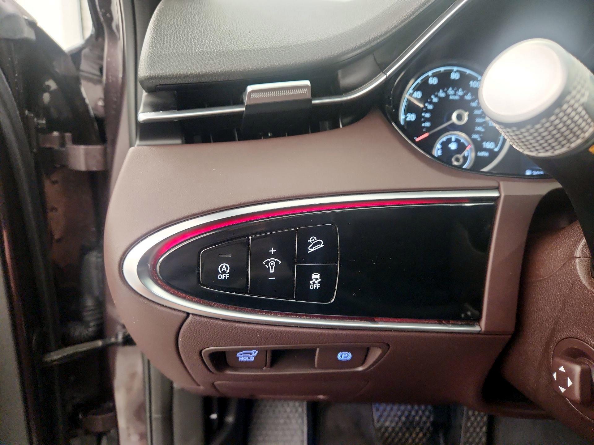 Thumbnail: 2023 Genesis GV70 - 13