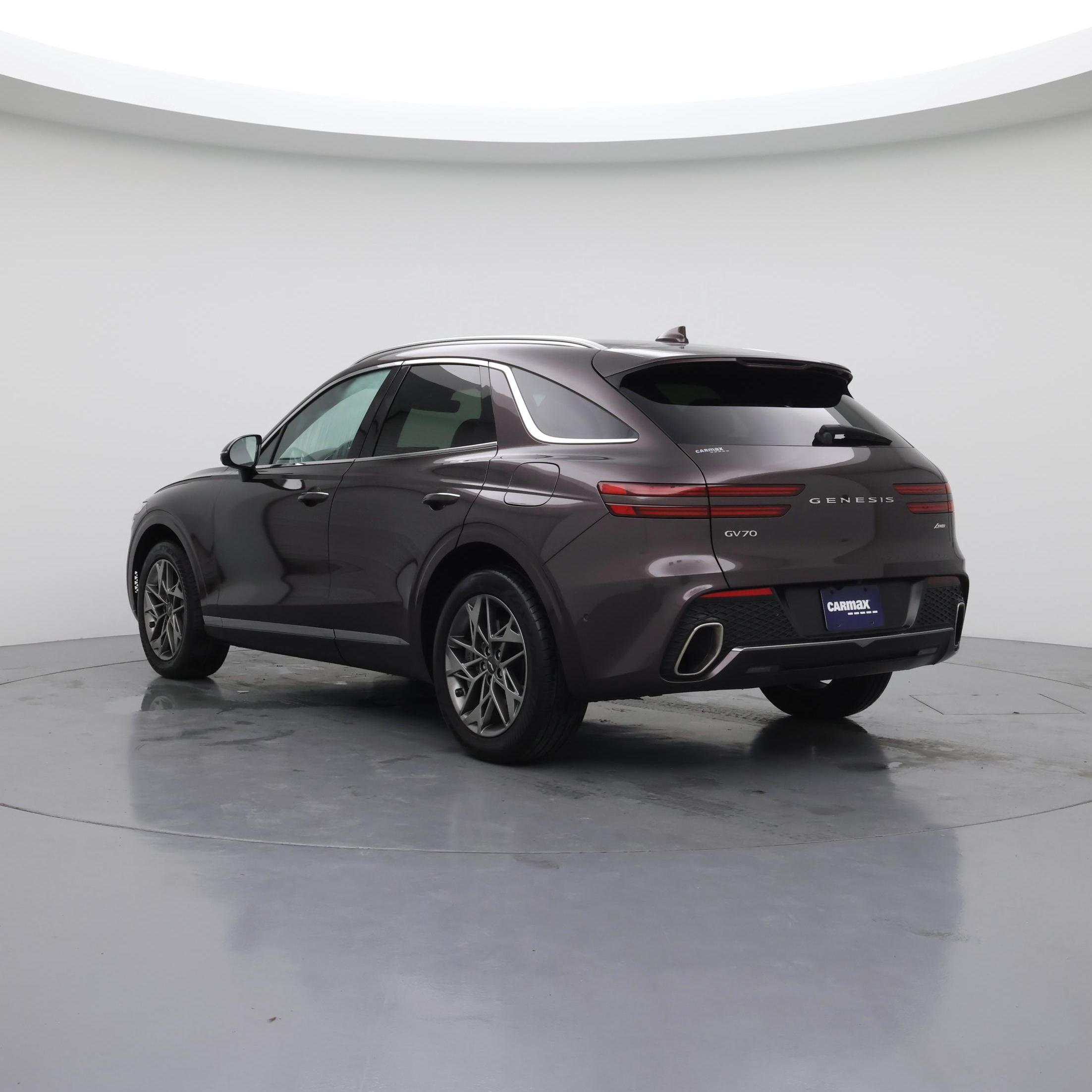 Thumbnail: 2023 Genesis GV70 - 2