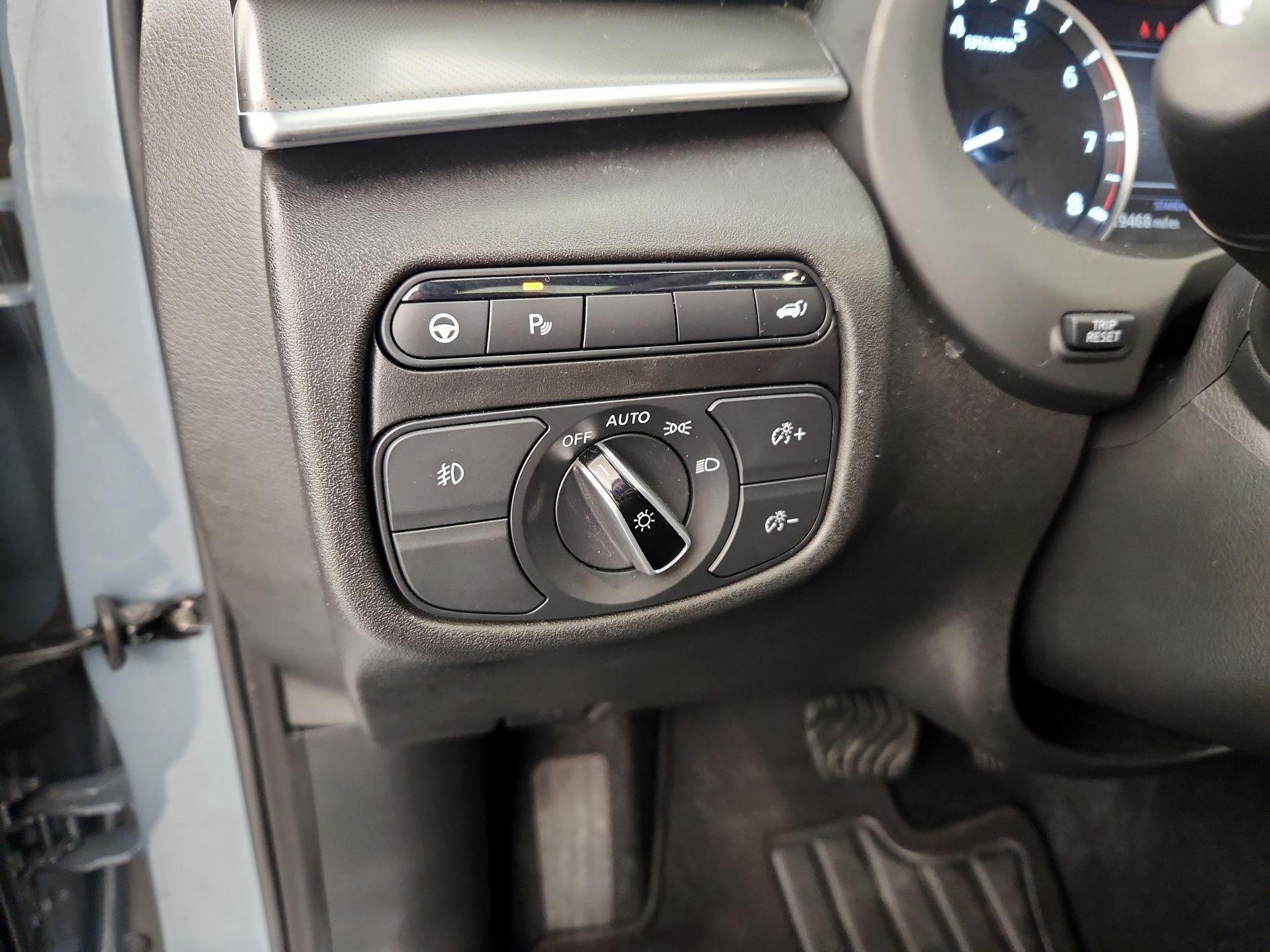 Thumbnail: 2023 INFINITI QX55 - 13