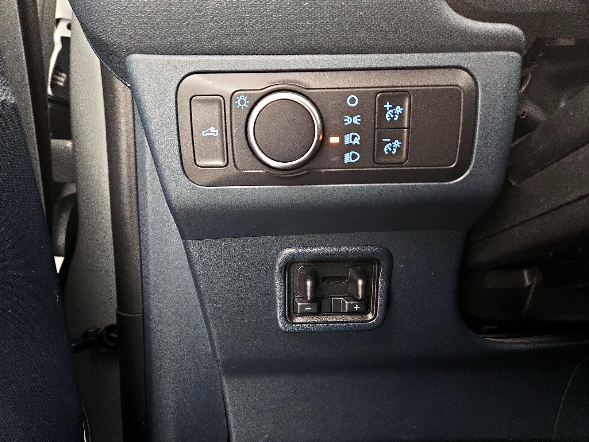 Thumbnail: 2022 Ford Maverick - 13