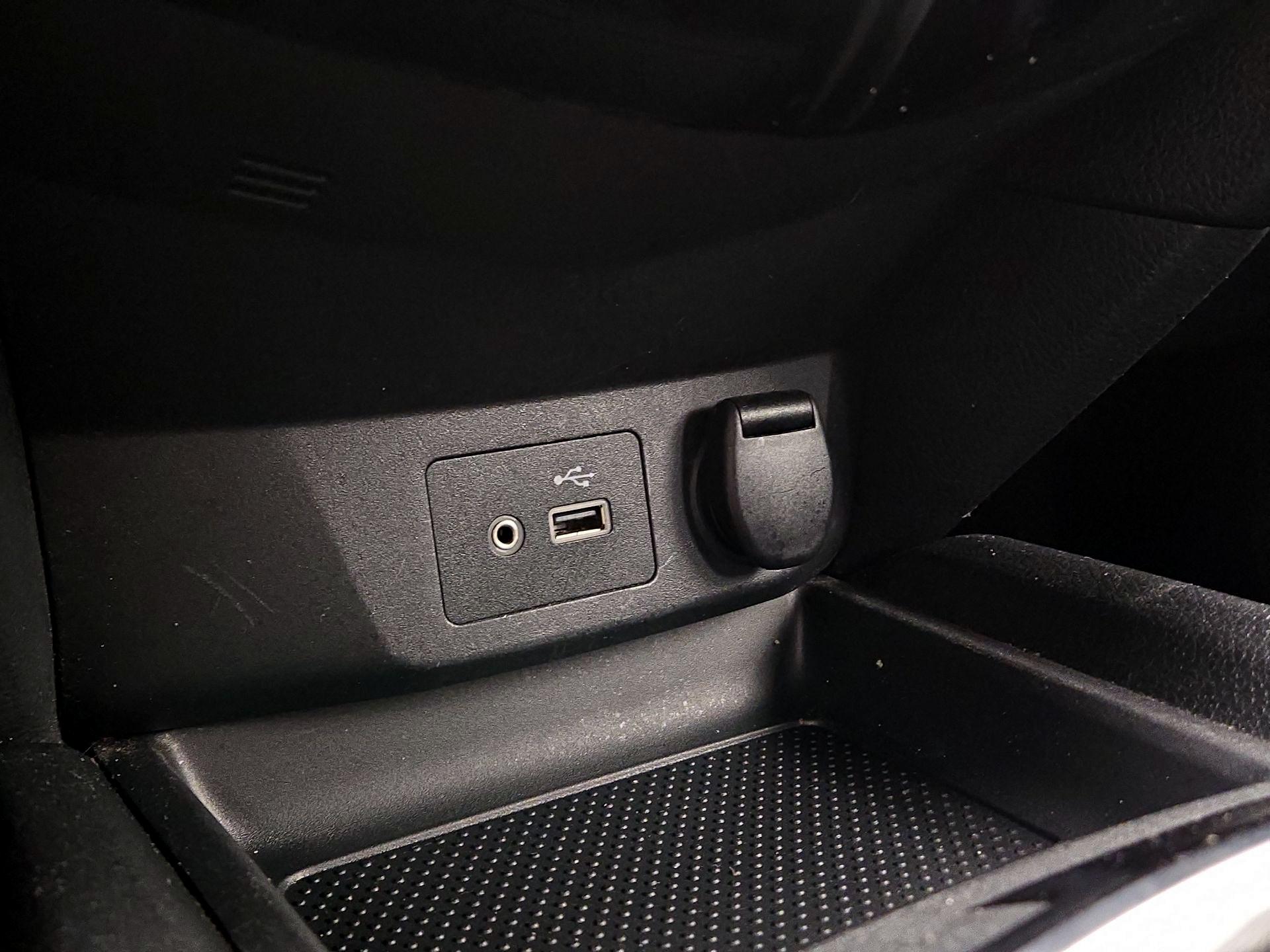 Thumbnail: 2018 Nissan Rogue - 18