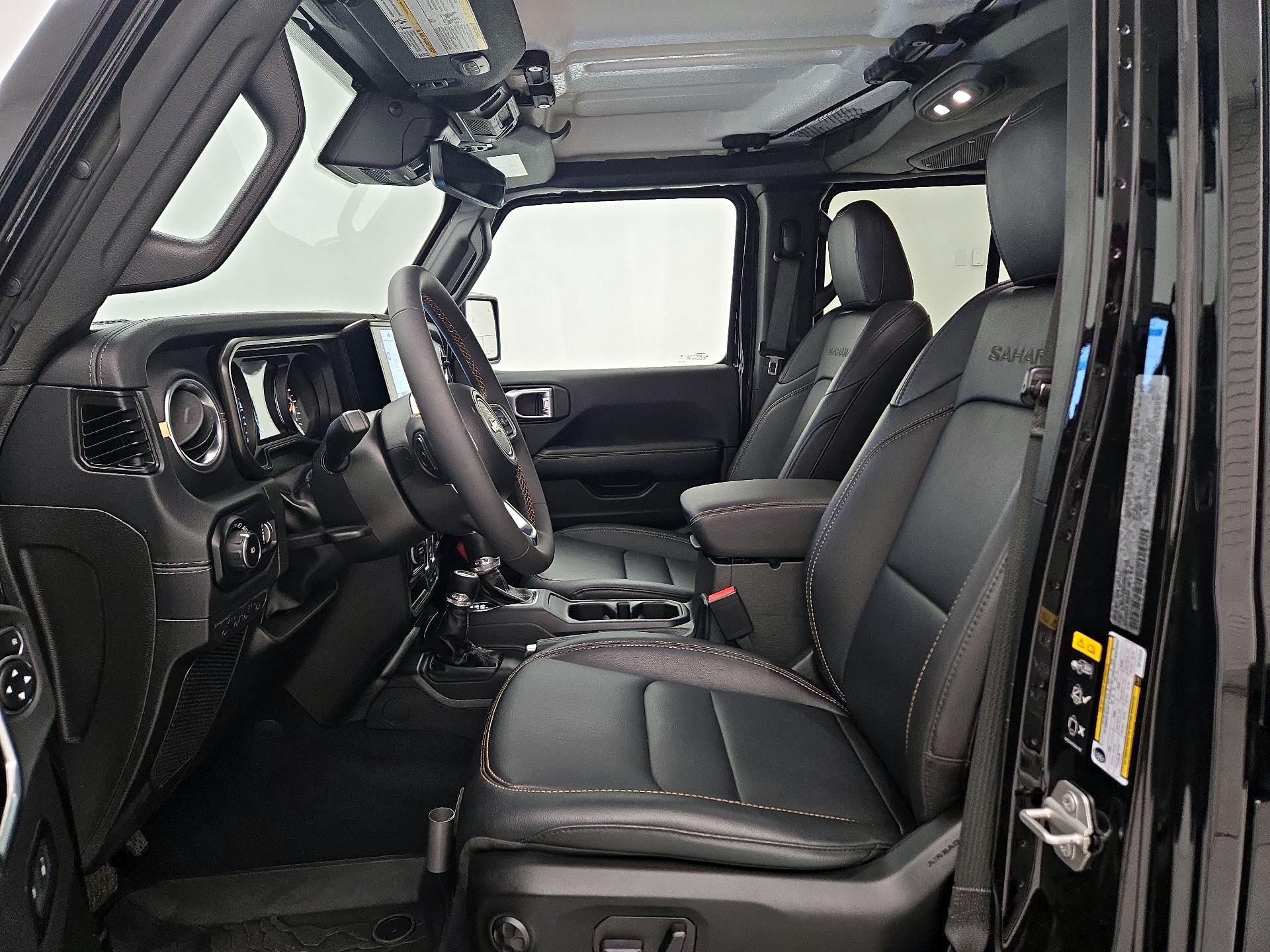 Thumbnail: 2024 Jeep Wrangler - 11