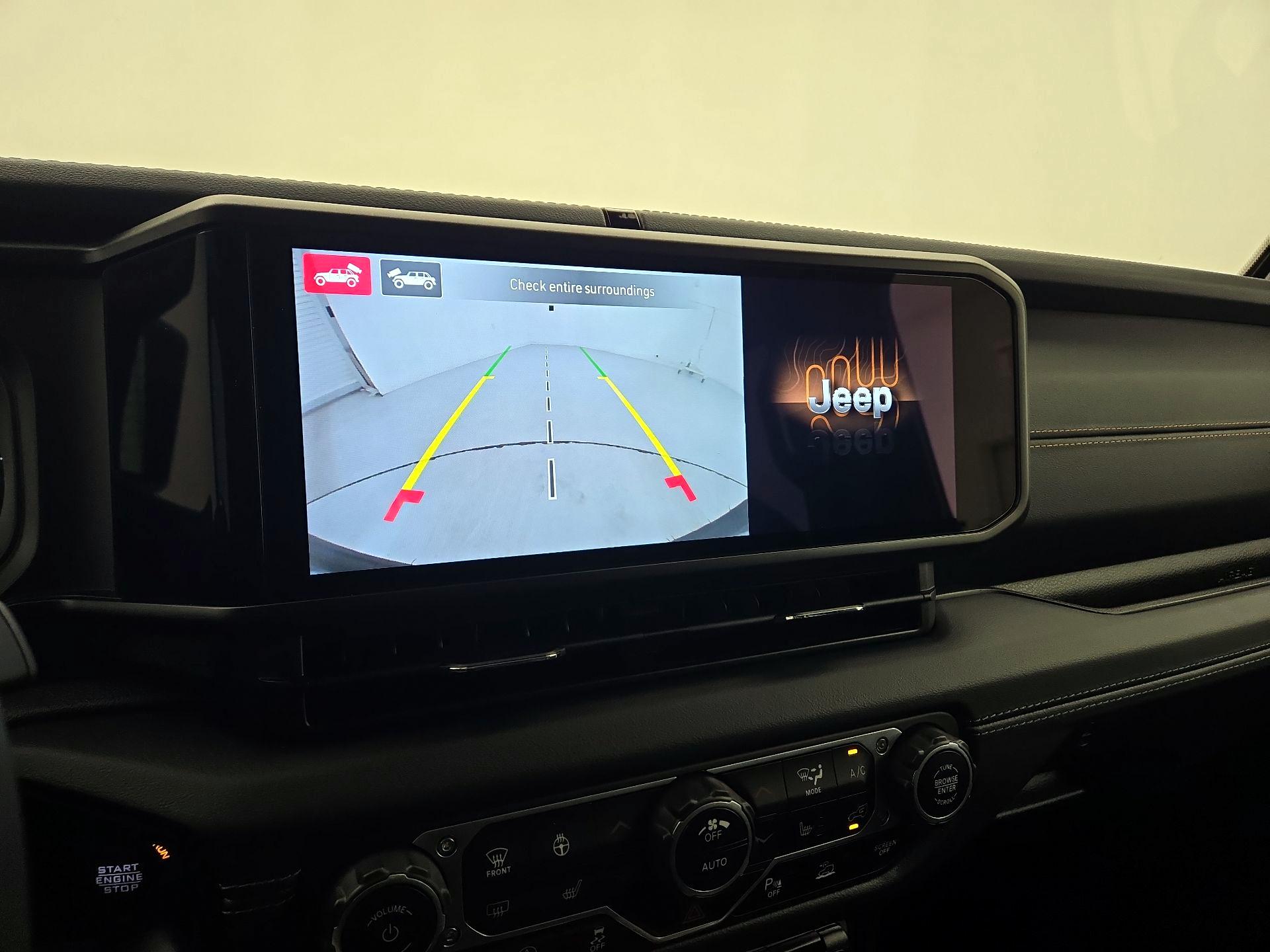 Thumbnail: 2024 Jeep Wrangler - 14