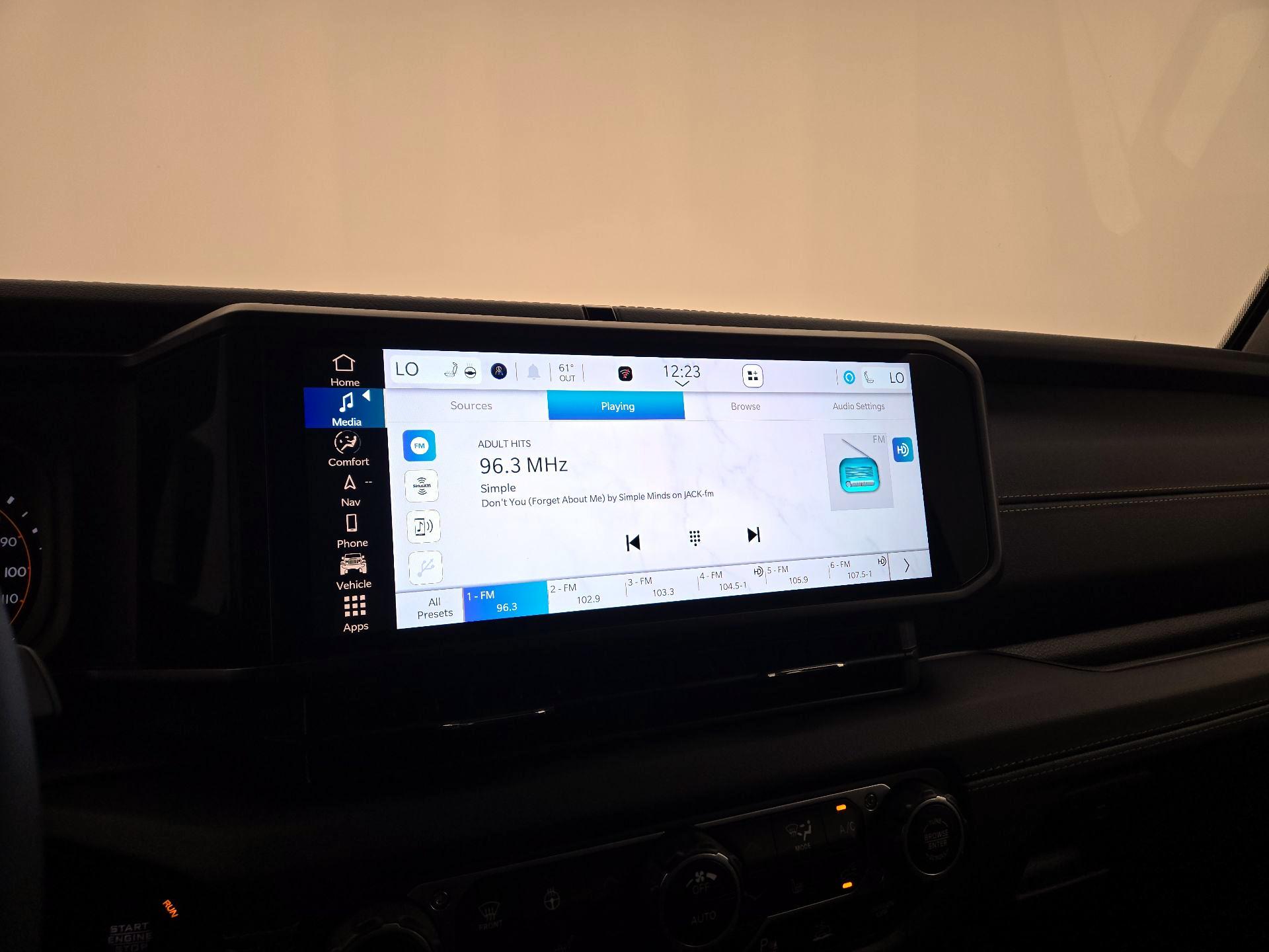 Thumbnail: 2024 Jeep Wrangler - 15