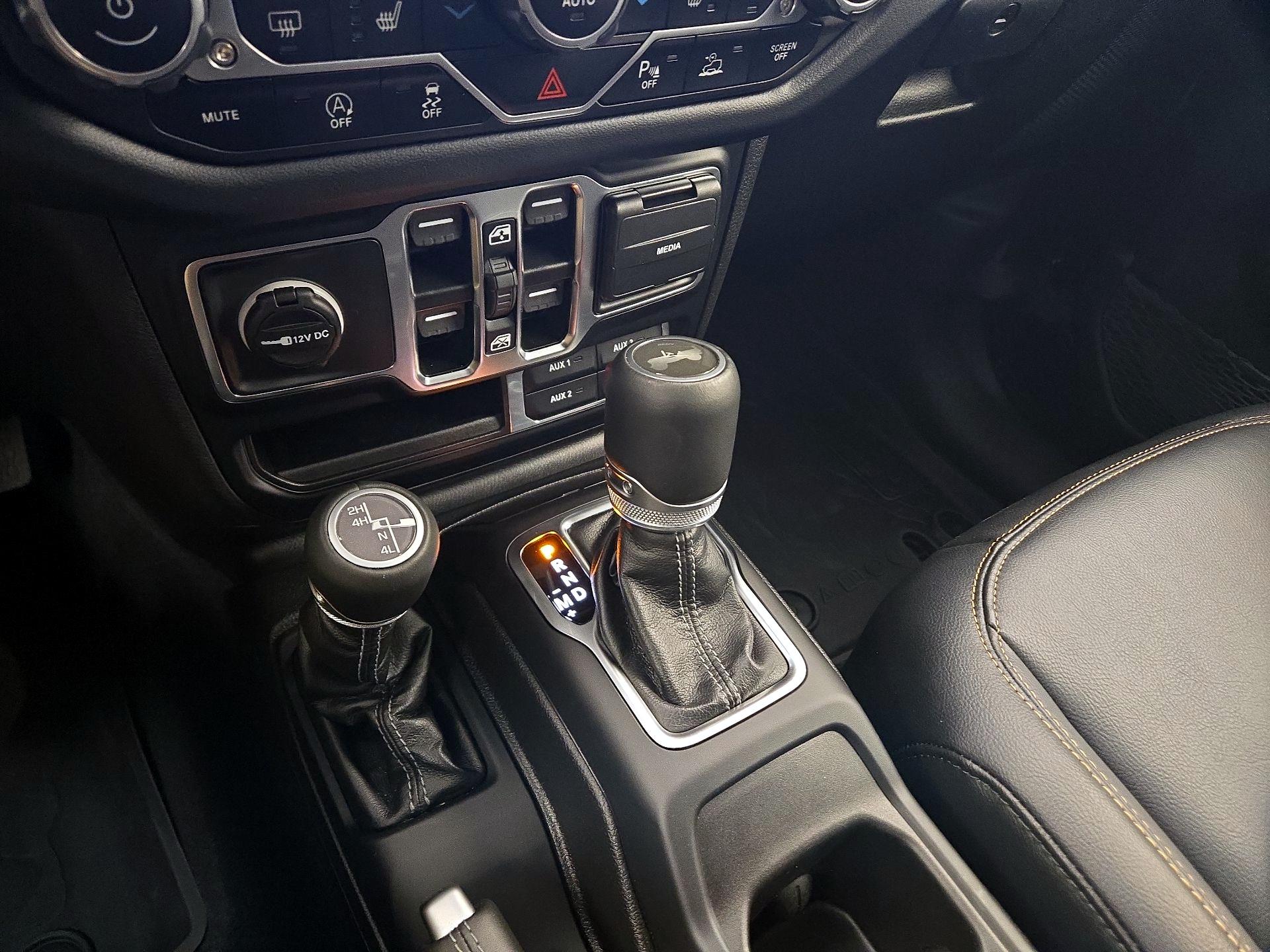 Thumbnail: 2024 Jeep Wrangler - 17