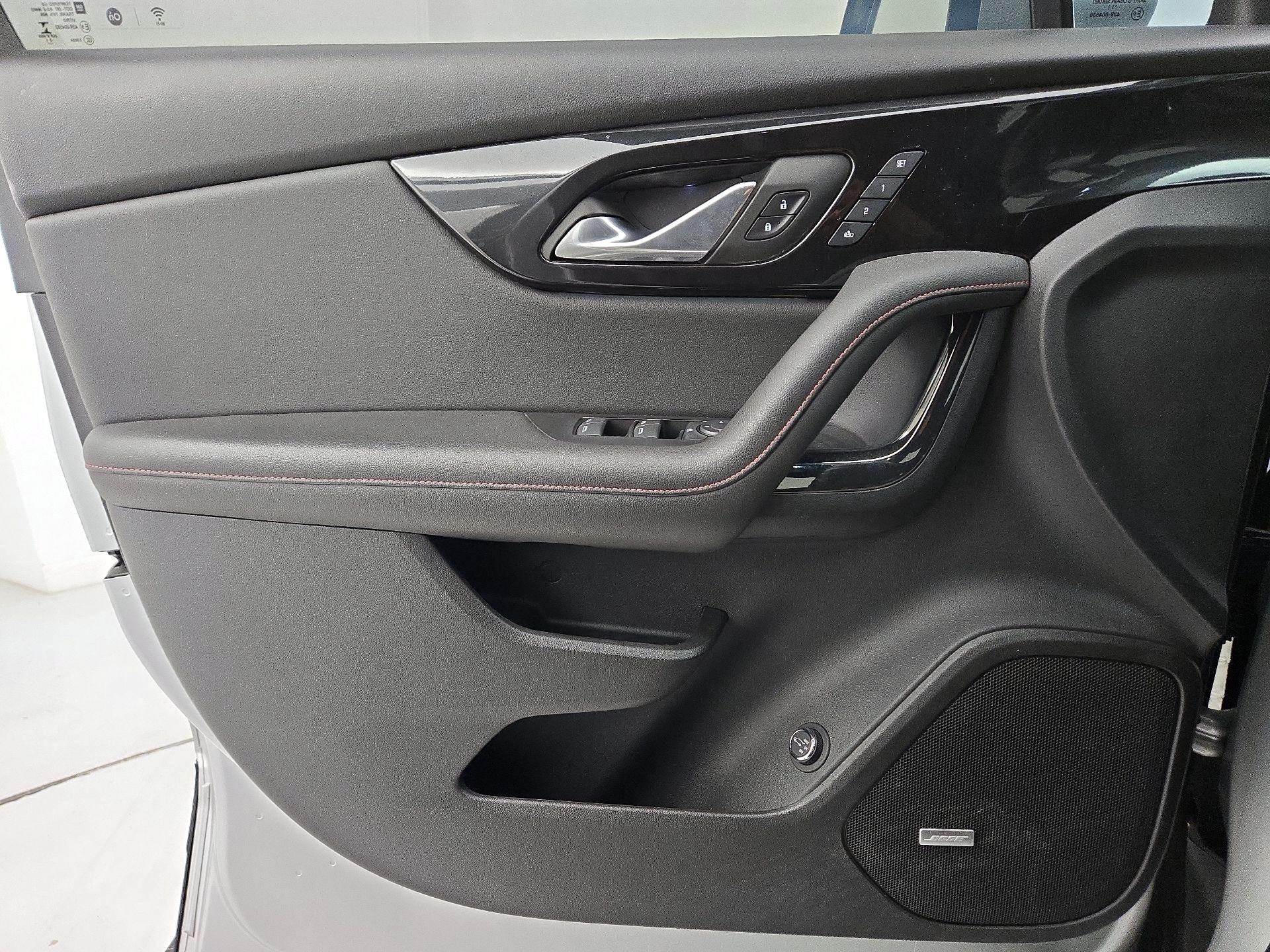 Thumbnail: 2021 Chevrolet Blazer - 12