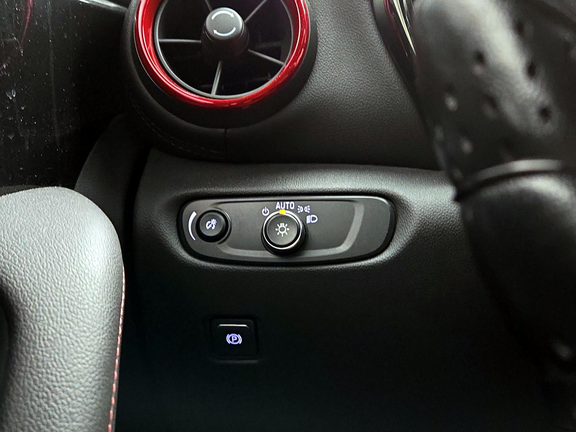 Thumbnail: 2021 Chevrolet Blazer - 13