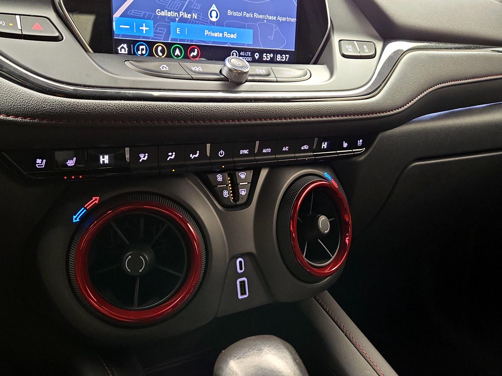 Thumbnail: 2021 Chevrolet Blazer - 17