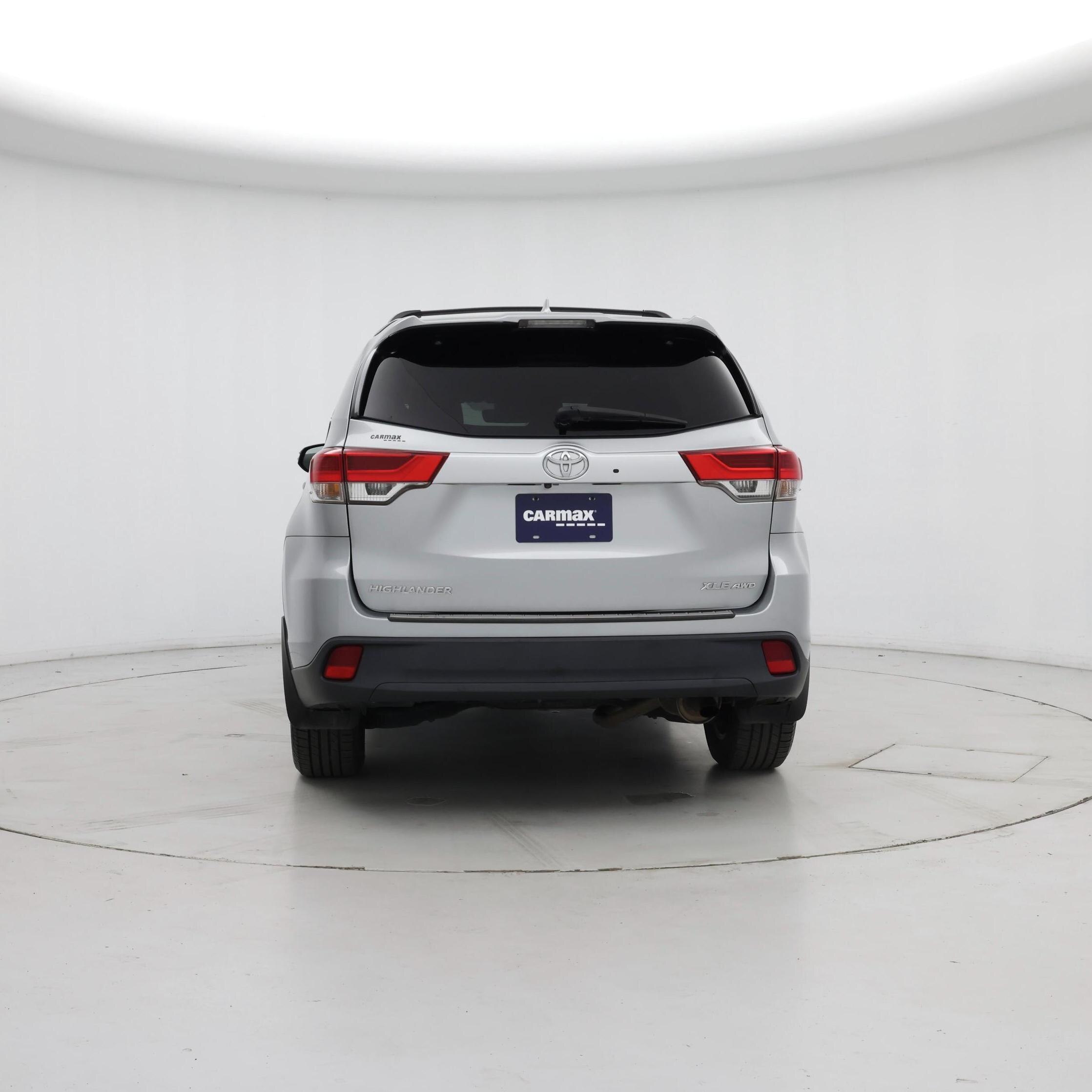 Thumbnail: 2017 Toyota Highlander - 6