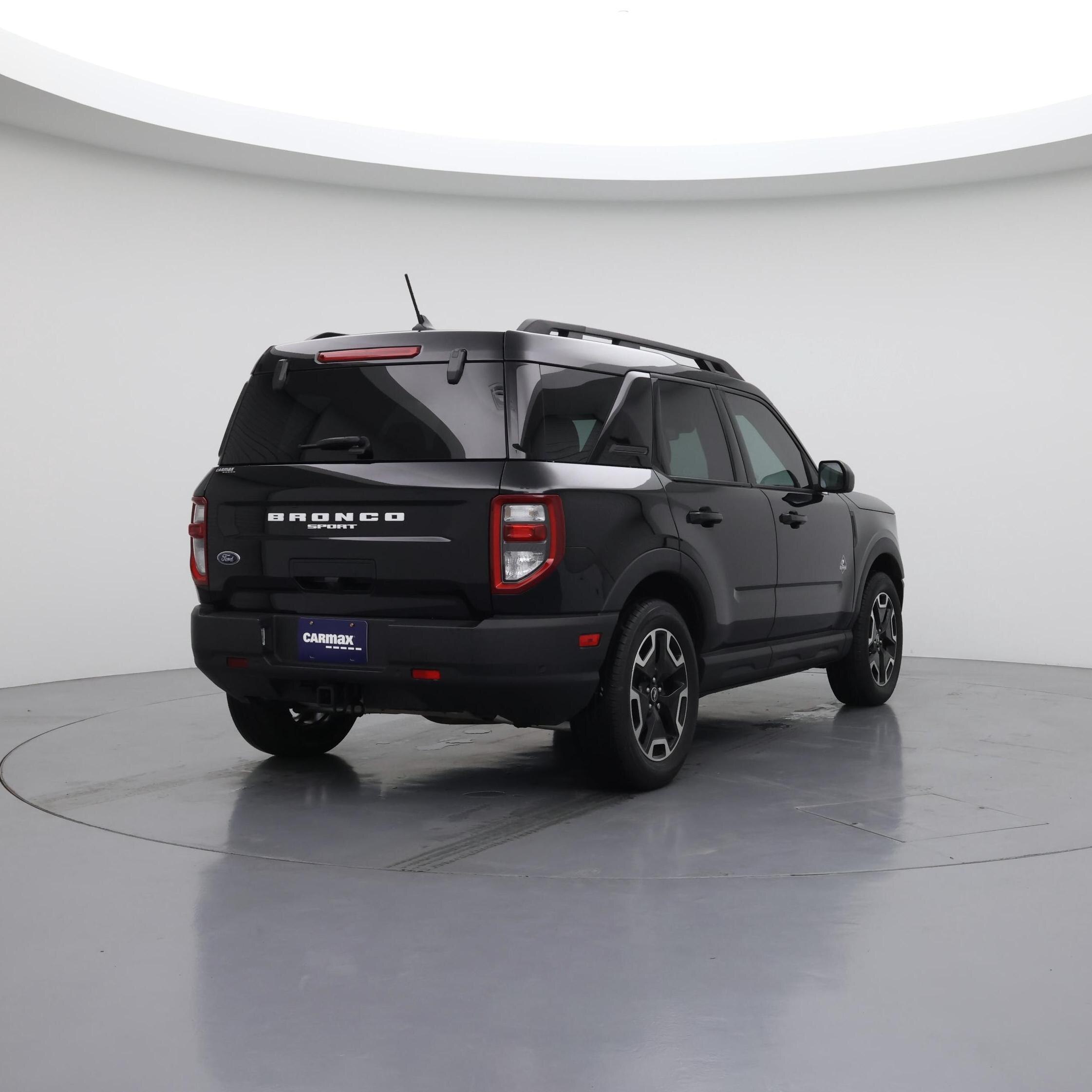 Thumbnail: 2023 Ford Bronco Sport - 8