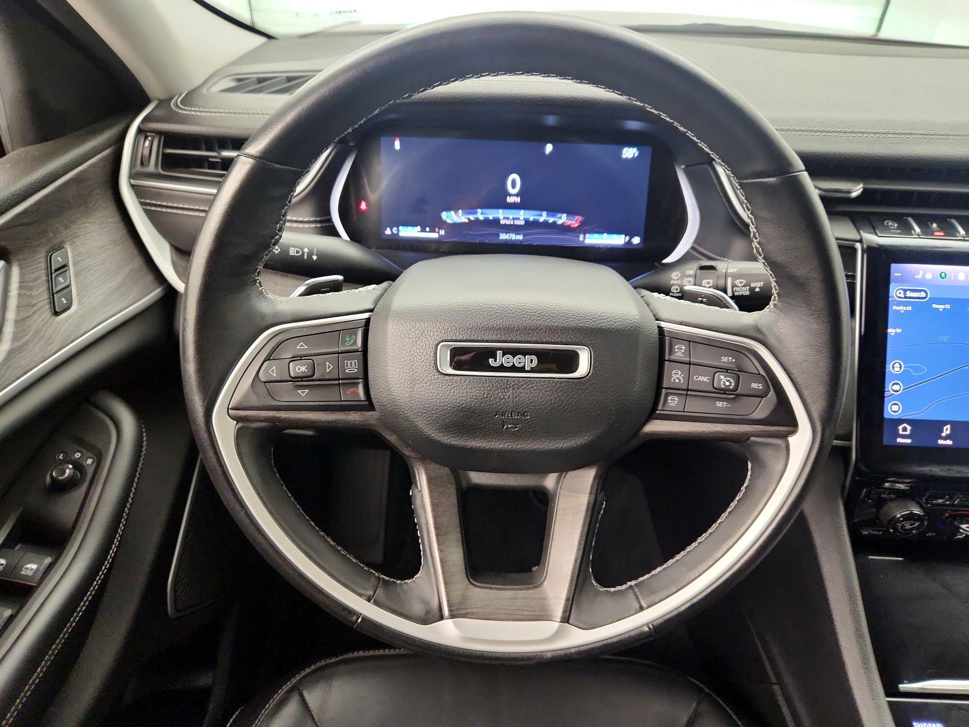 Thumbnail: 2022 Jeep Grand Cherokee L - 10