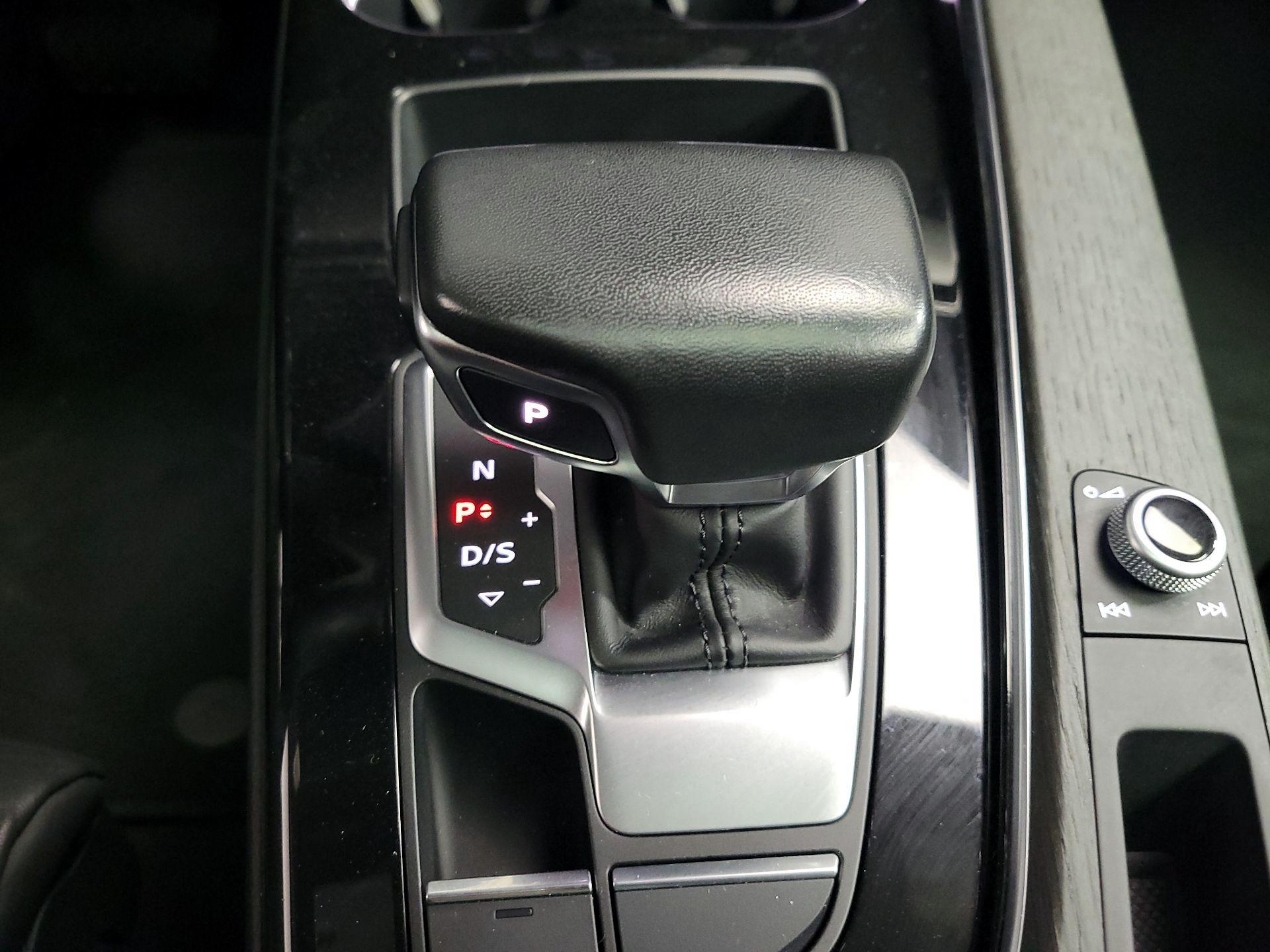 Thumbnail: 2022 Audi A5 - 17