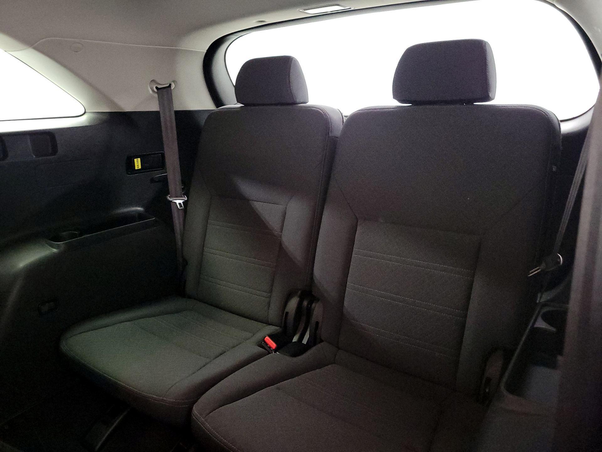 Thumbnail: 2020 Kia Sorento - 20