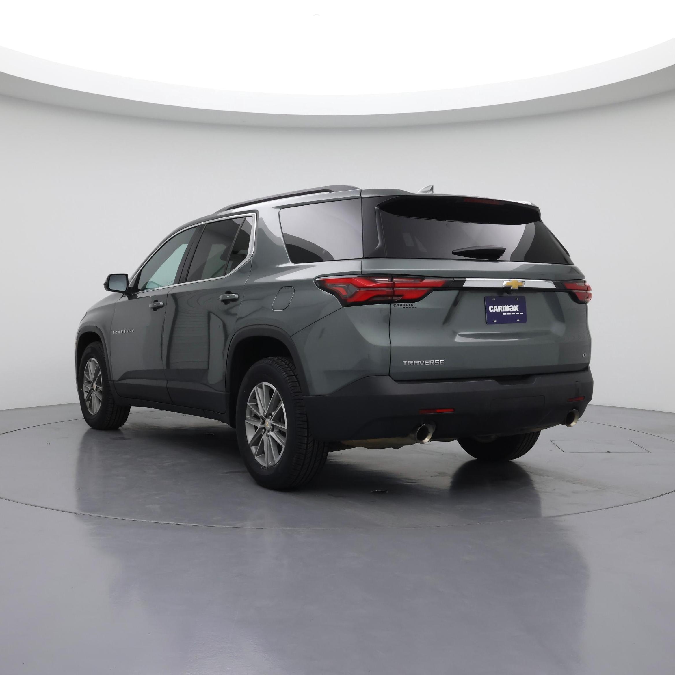 Thumbnail: 2022 Chevrolet Traverse - 2