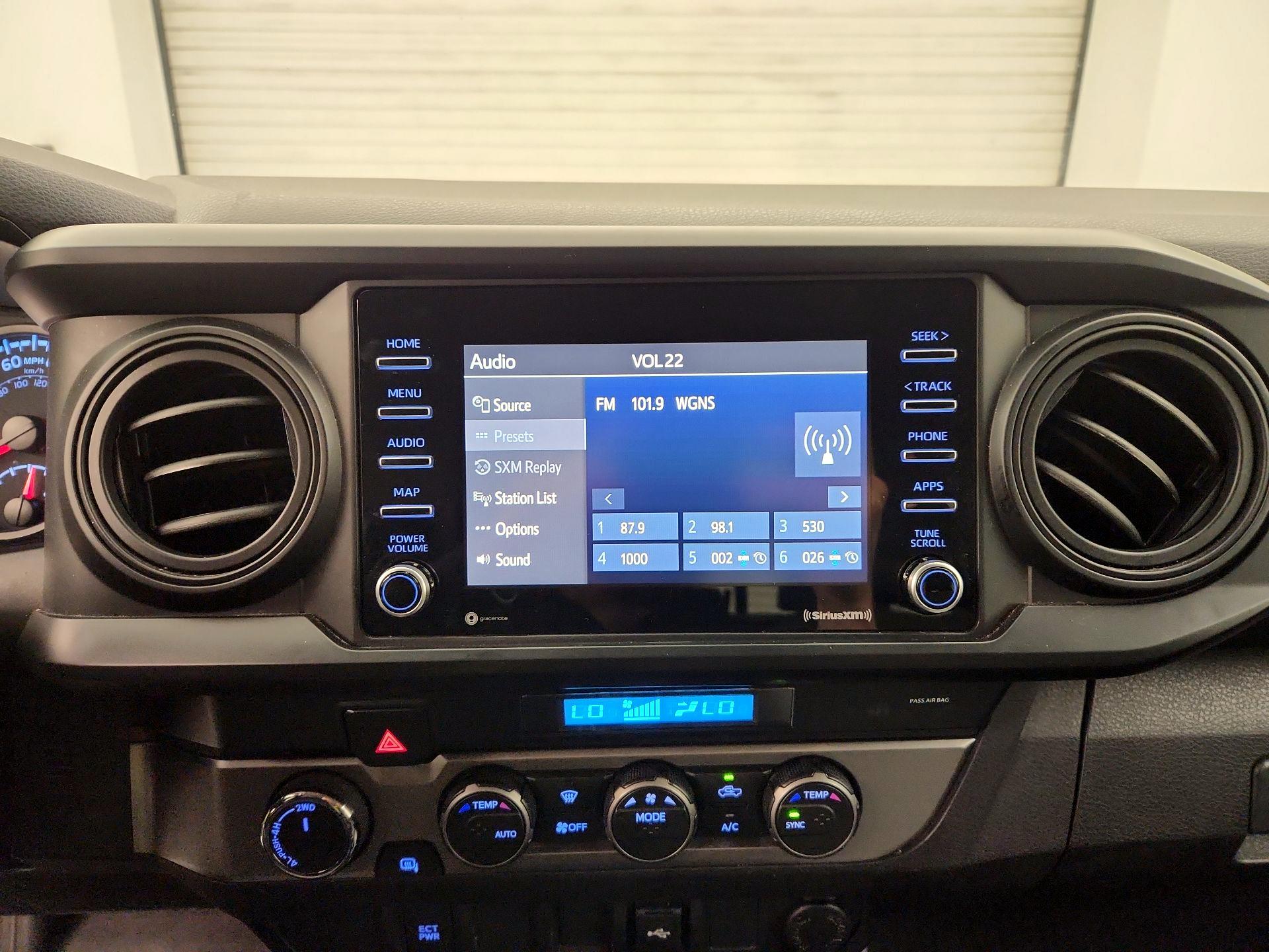 Thumbnail: 2021 Toyota Tacoma - 15