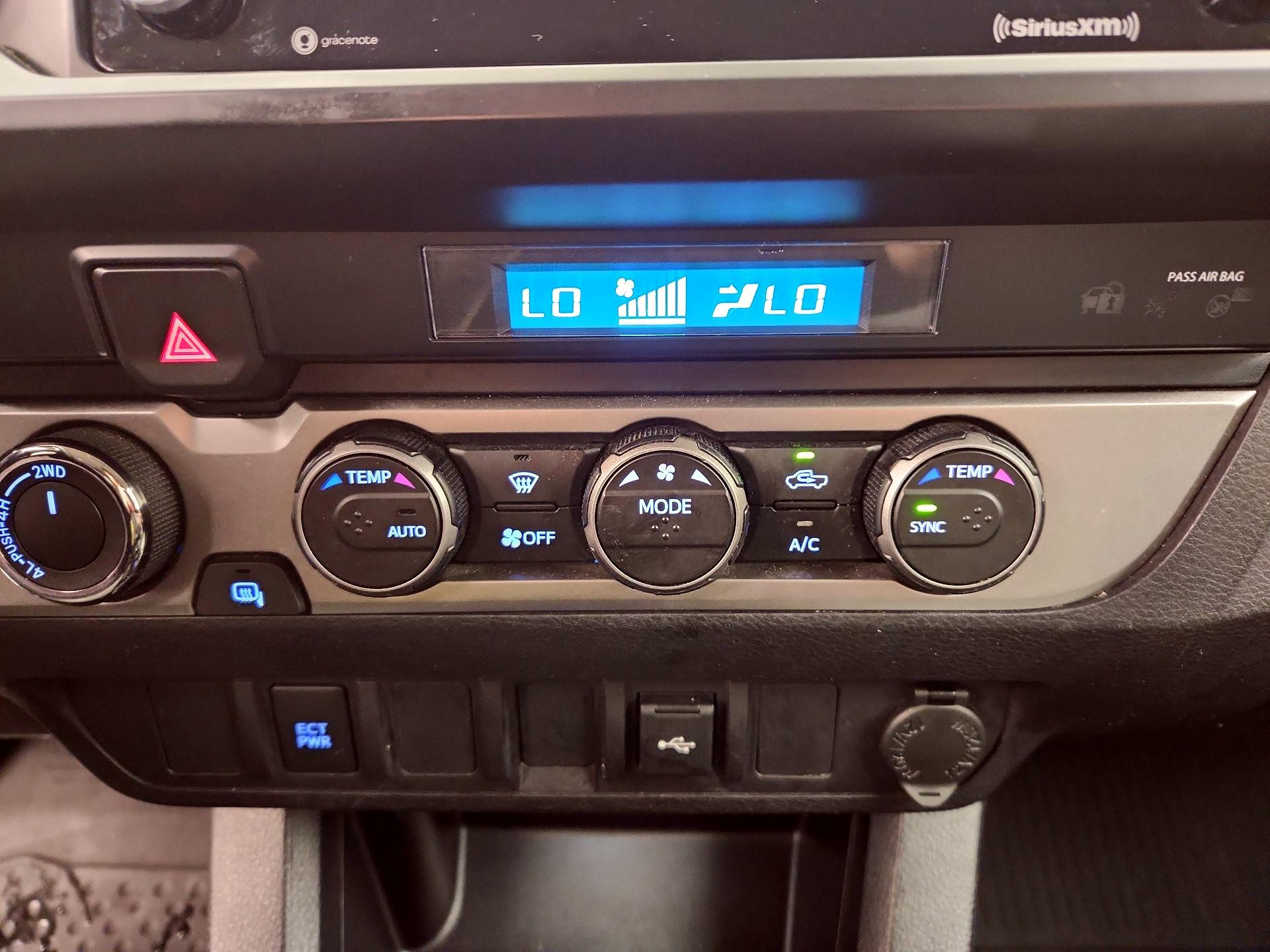 Thumbnail: 2021 Toyota Tacoma - 16