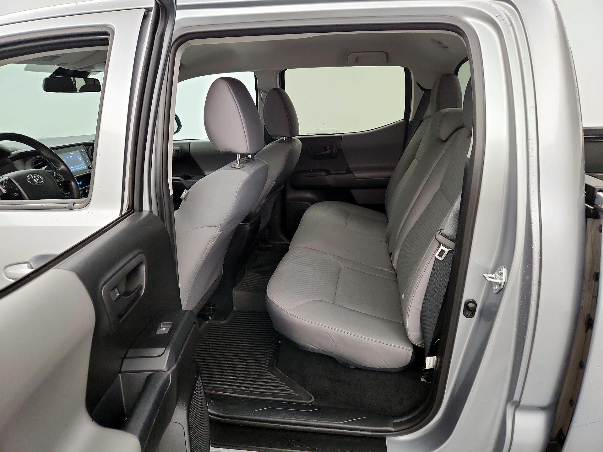 Thumbnail: 2021 Toyota Tacoma - 19