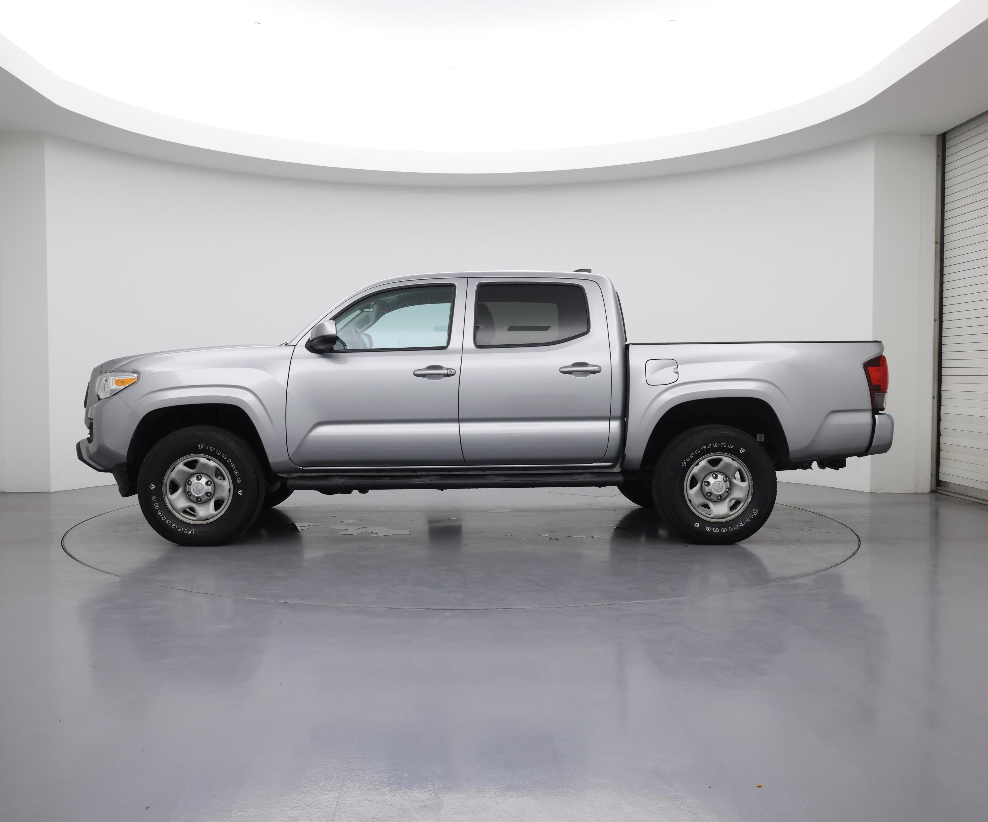 Thumbnail: 2021 Toyota Tacoma - 3