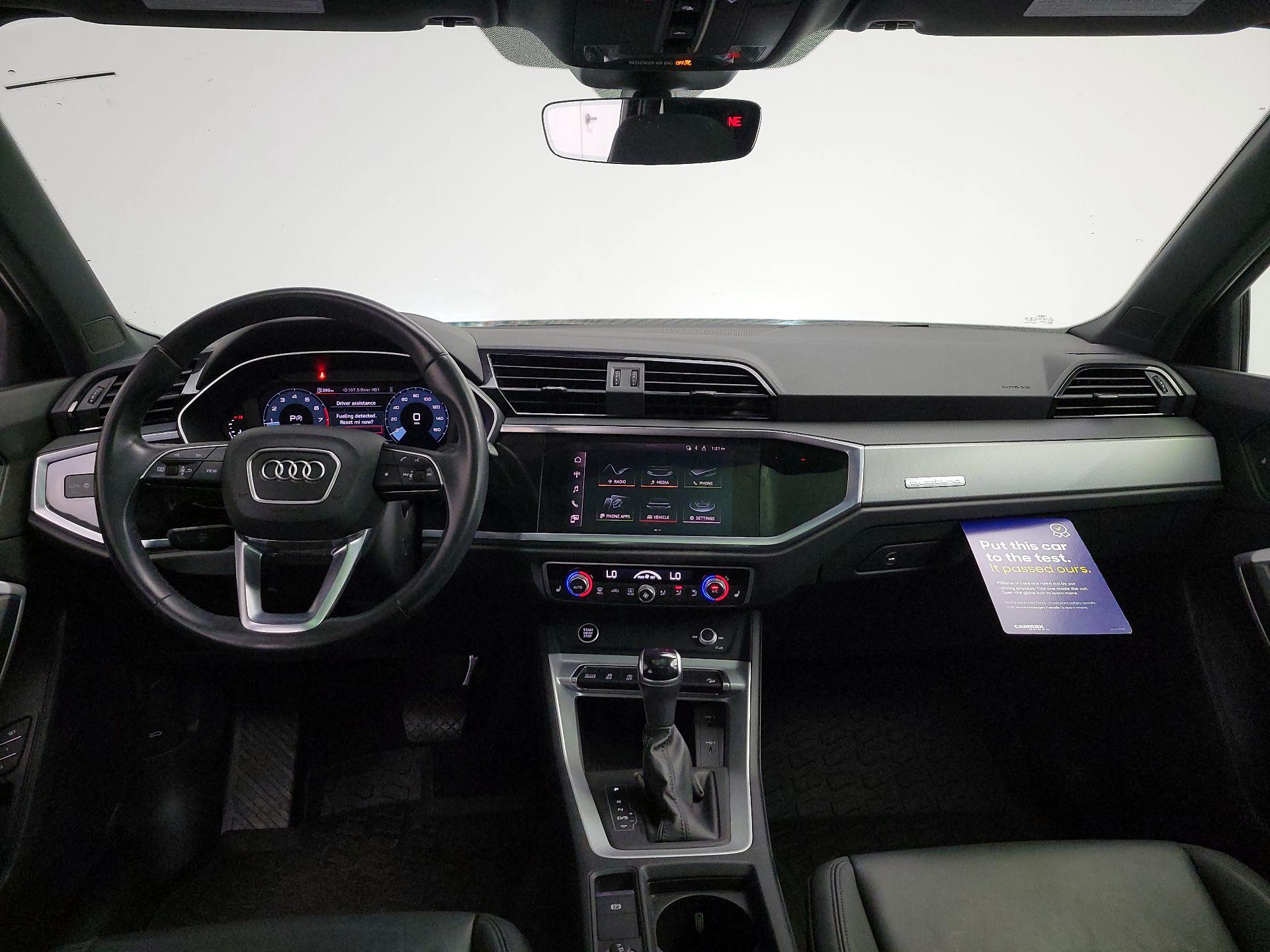 Thumbnail: 2022 Audi Q3 - 9