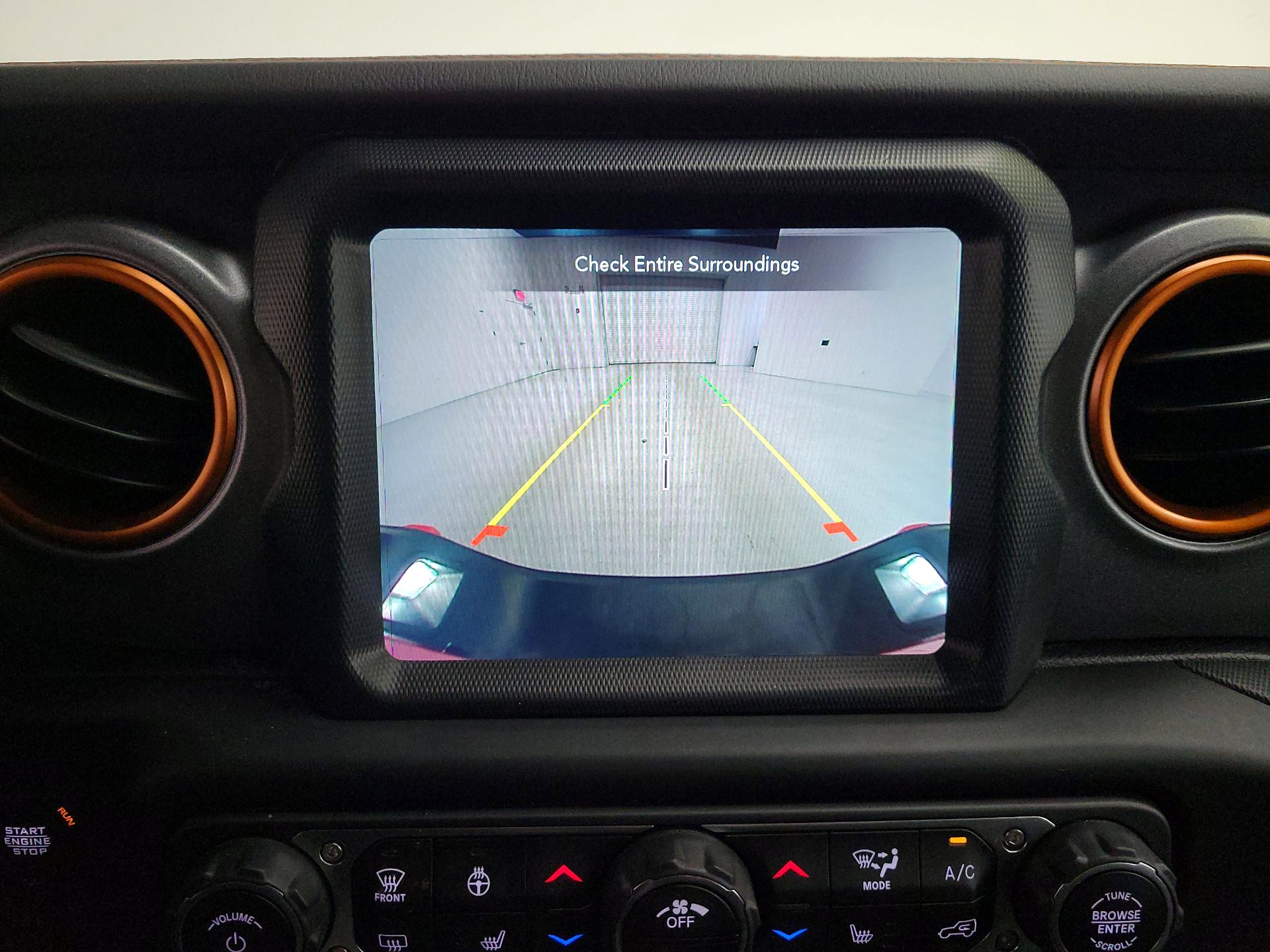 Thumbnail: 2021 Jeep Gladiator - 15