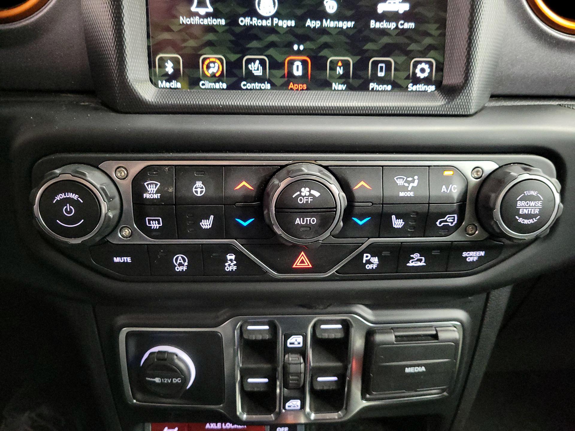 Thumbnail: 2021 Jeep Gladiator - 17