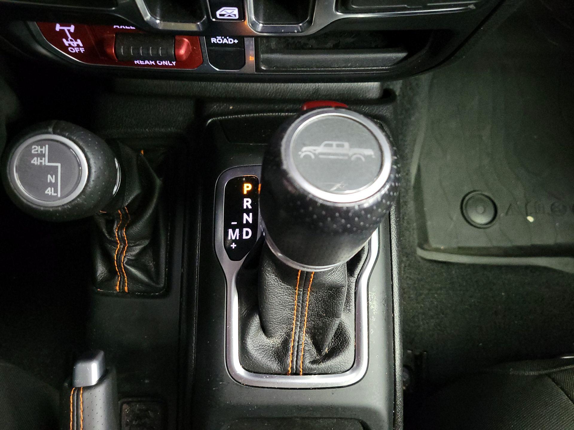 Thumbnail: 2021 Jeep Gladiator - 18