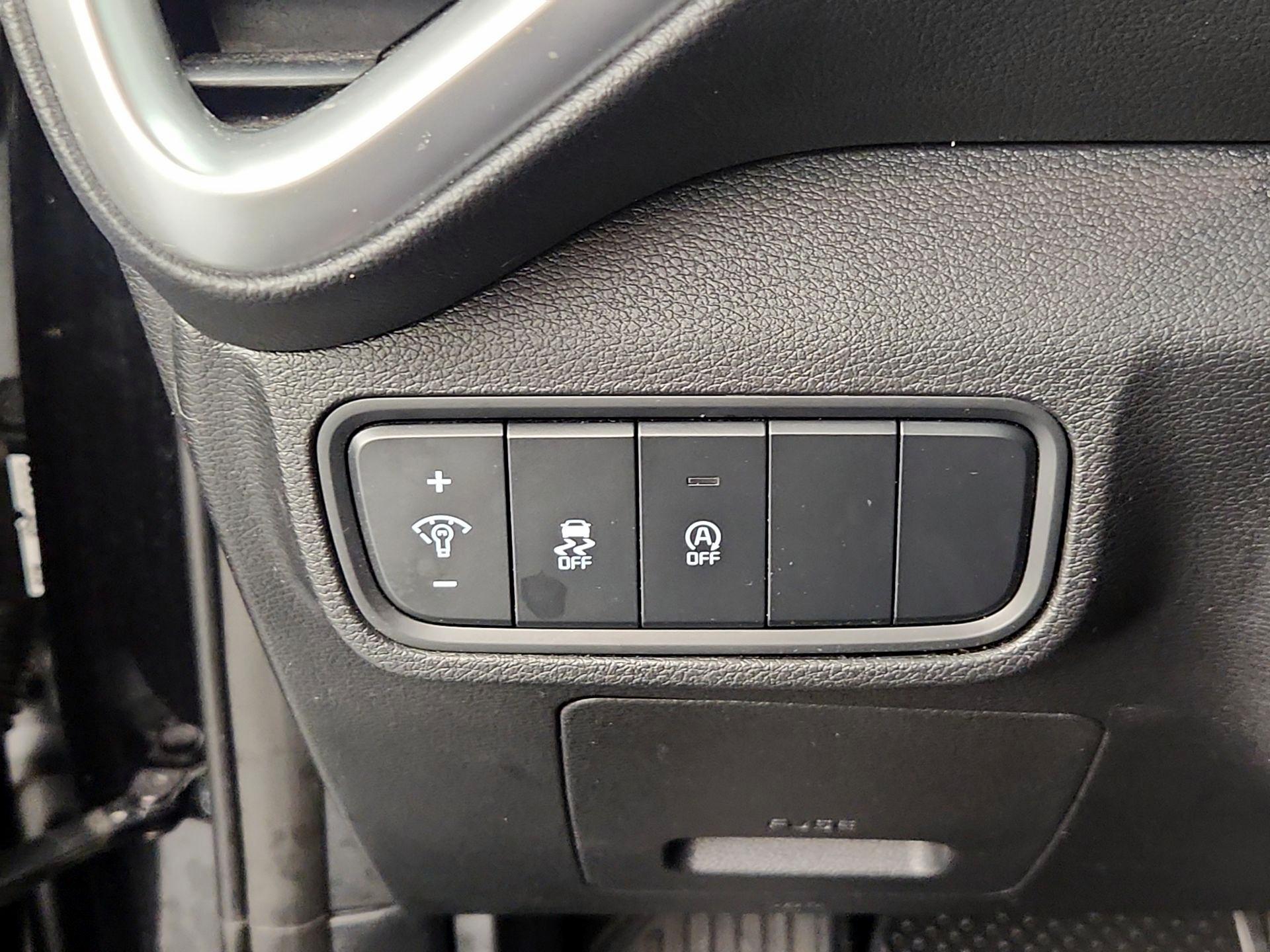 Thumbnail: 2023 Kia Soul - 13