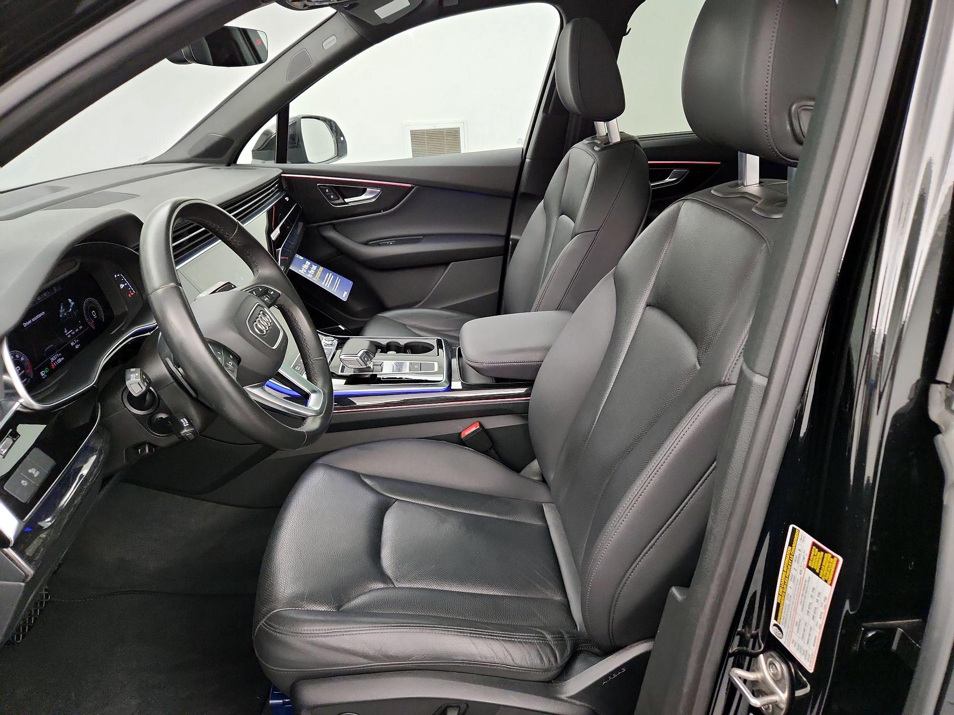 Thumbnail: 2022 Audi Q7 - 11
