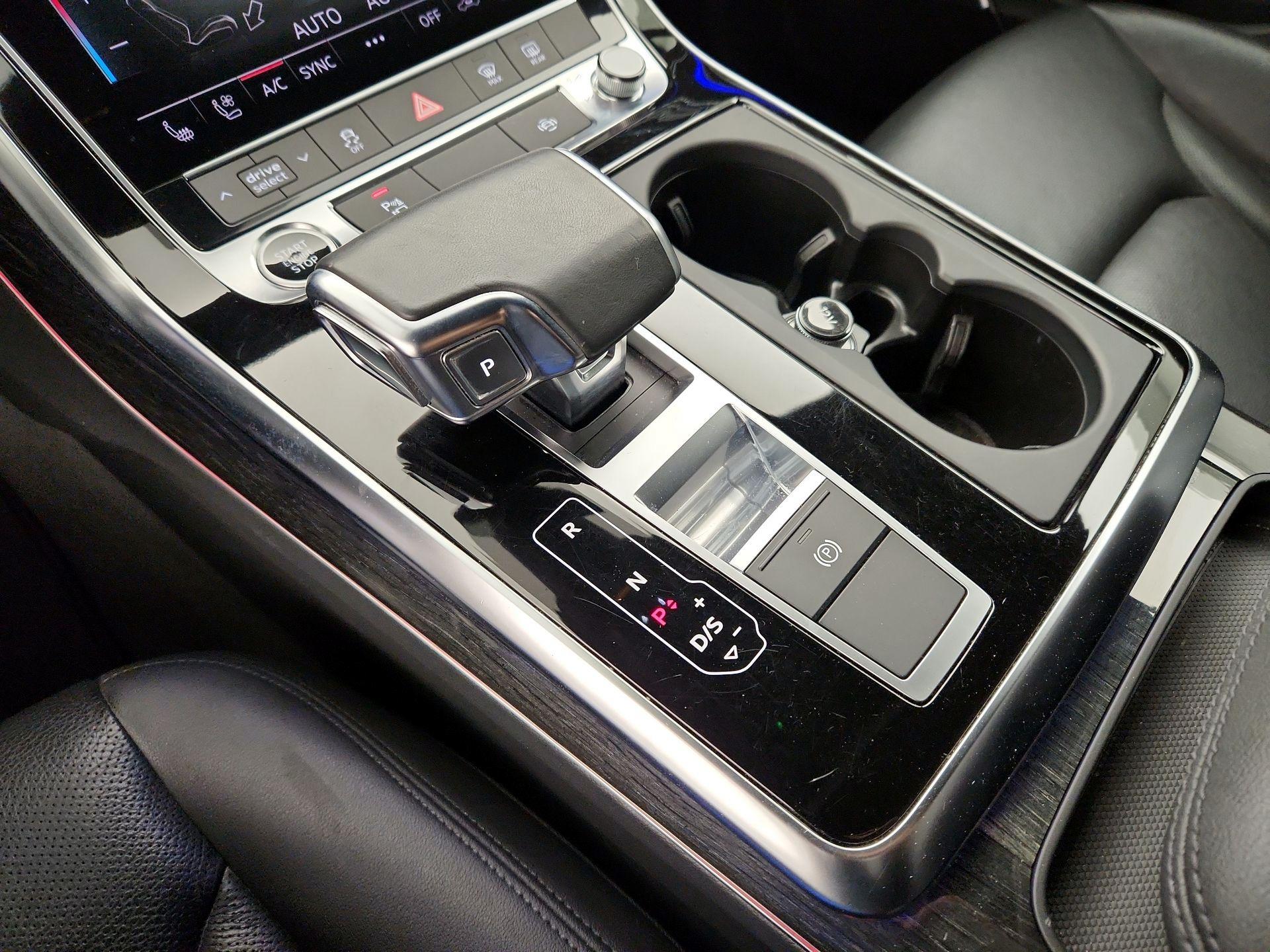 Thumbnail: 2022 Audi Q7 - 18