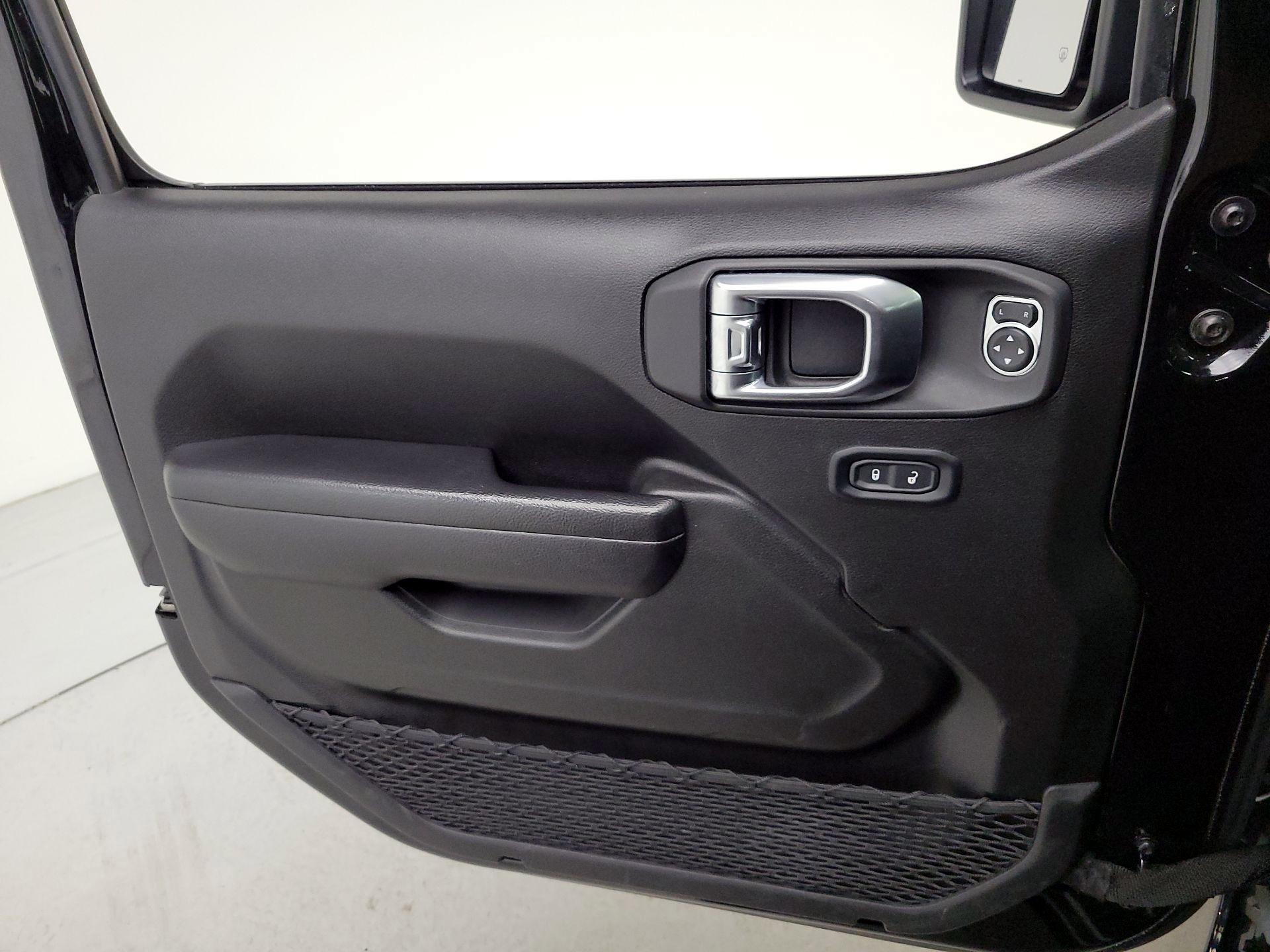 Thumbnail: 2024 Jeep Wrangler - 12