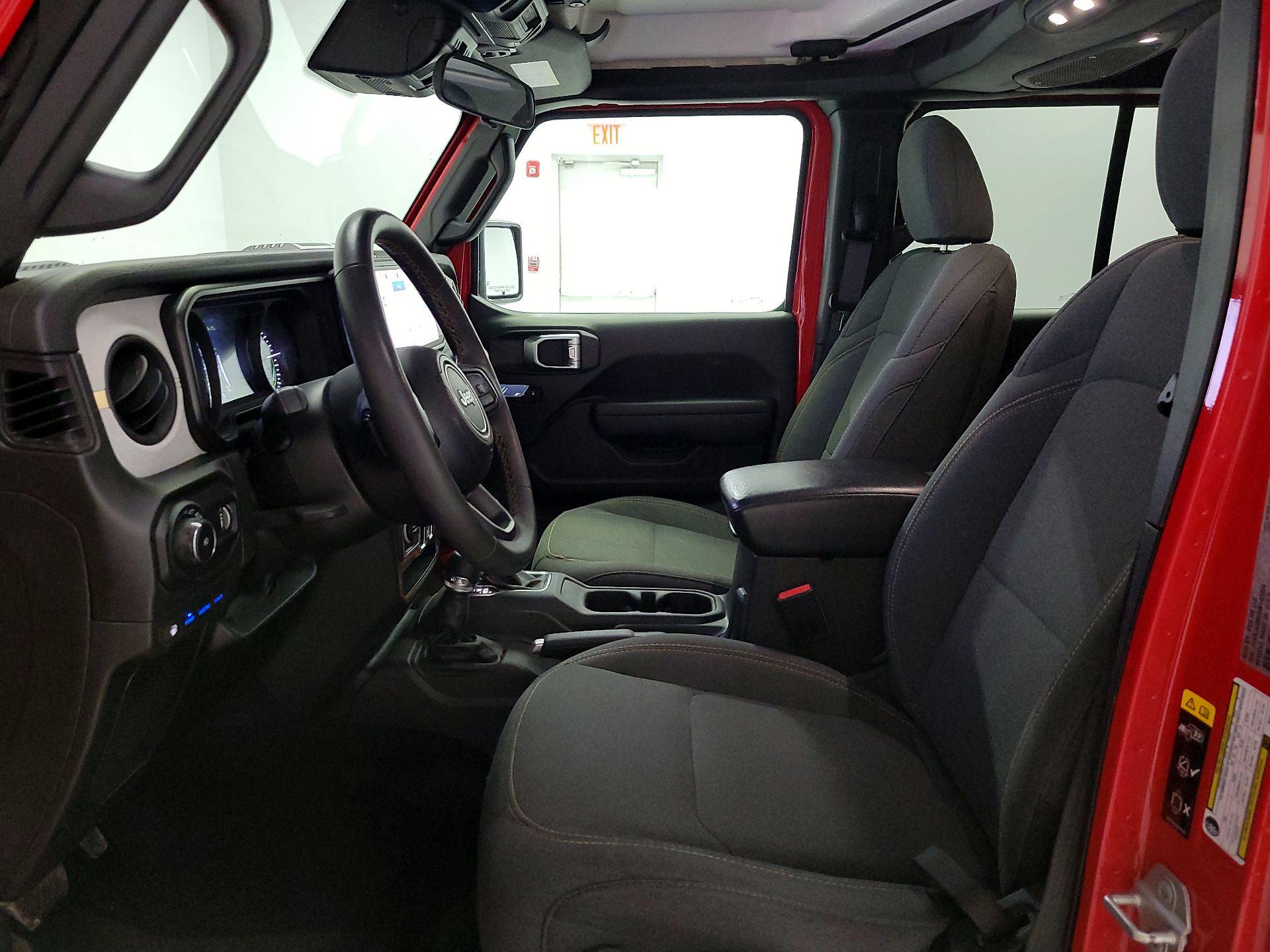 Thumbnail: 2024 Jeep Wrangler - 11