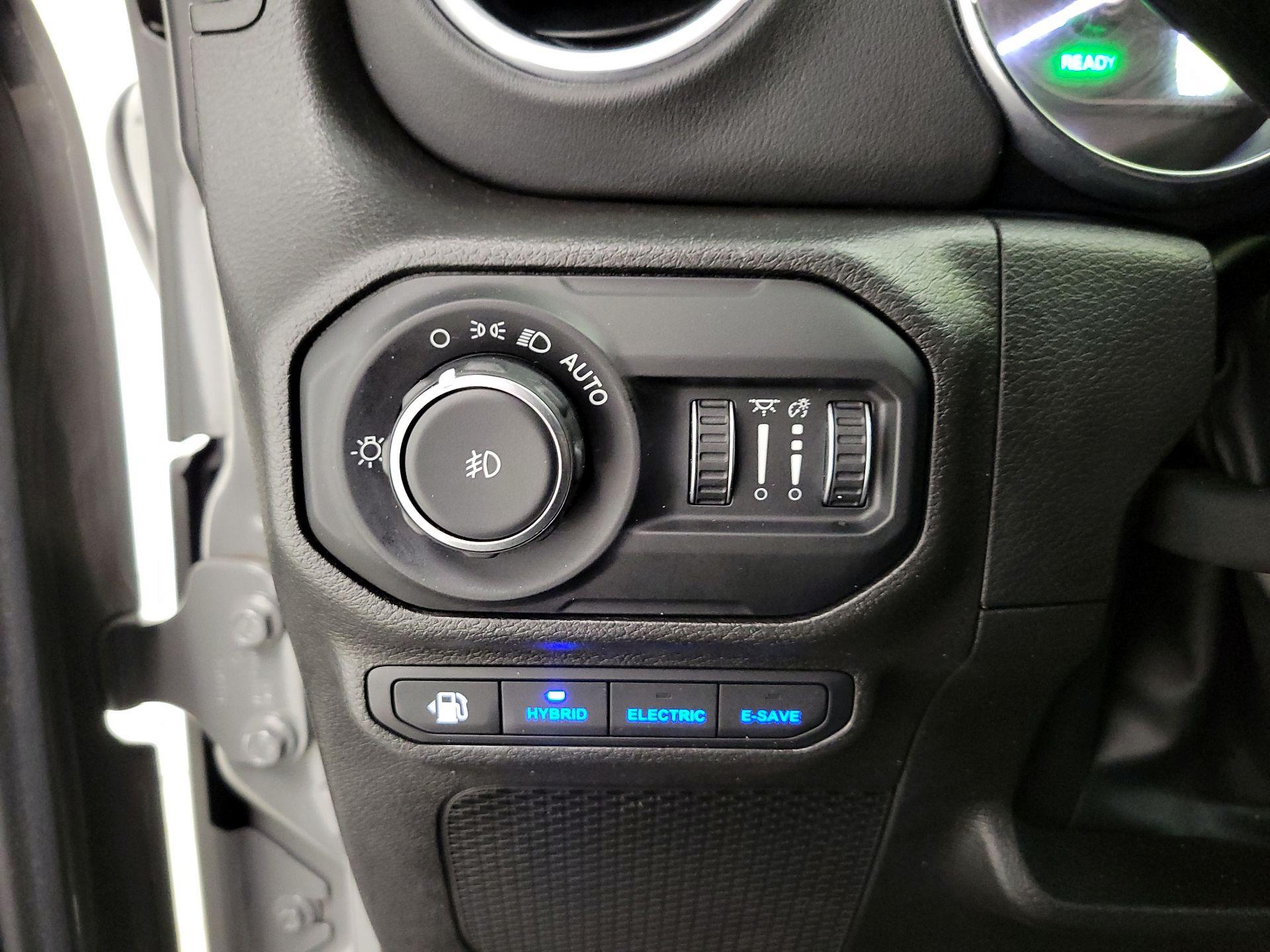 Thumbnail: 2022 Jeep Wrangler - 13