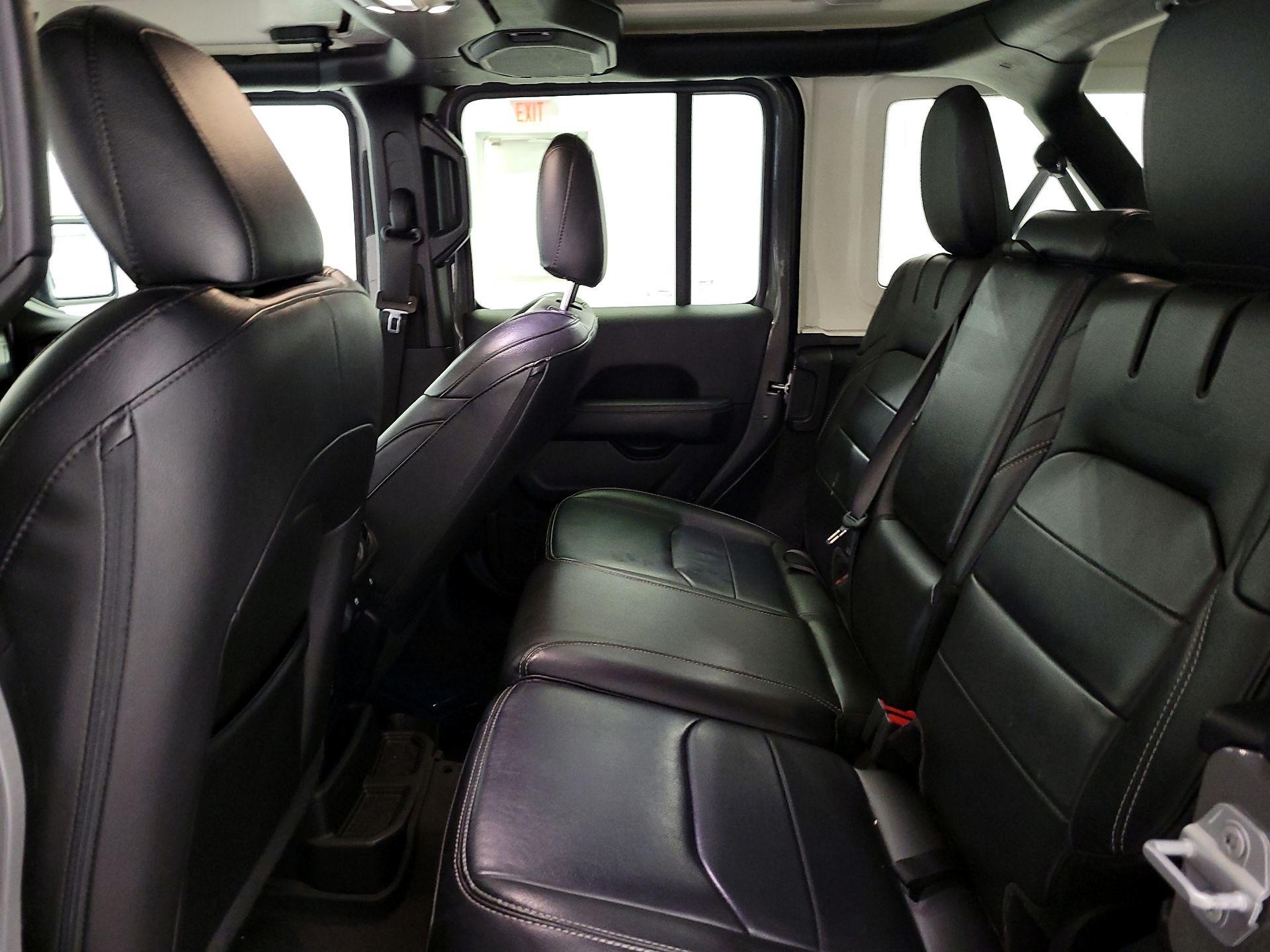 Thumbnail: 2022 Jeep Wrangler - 20