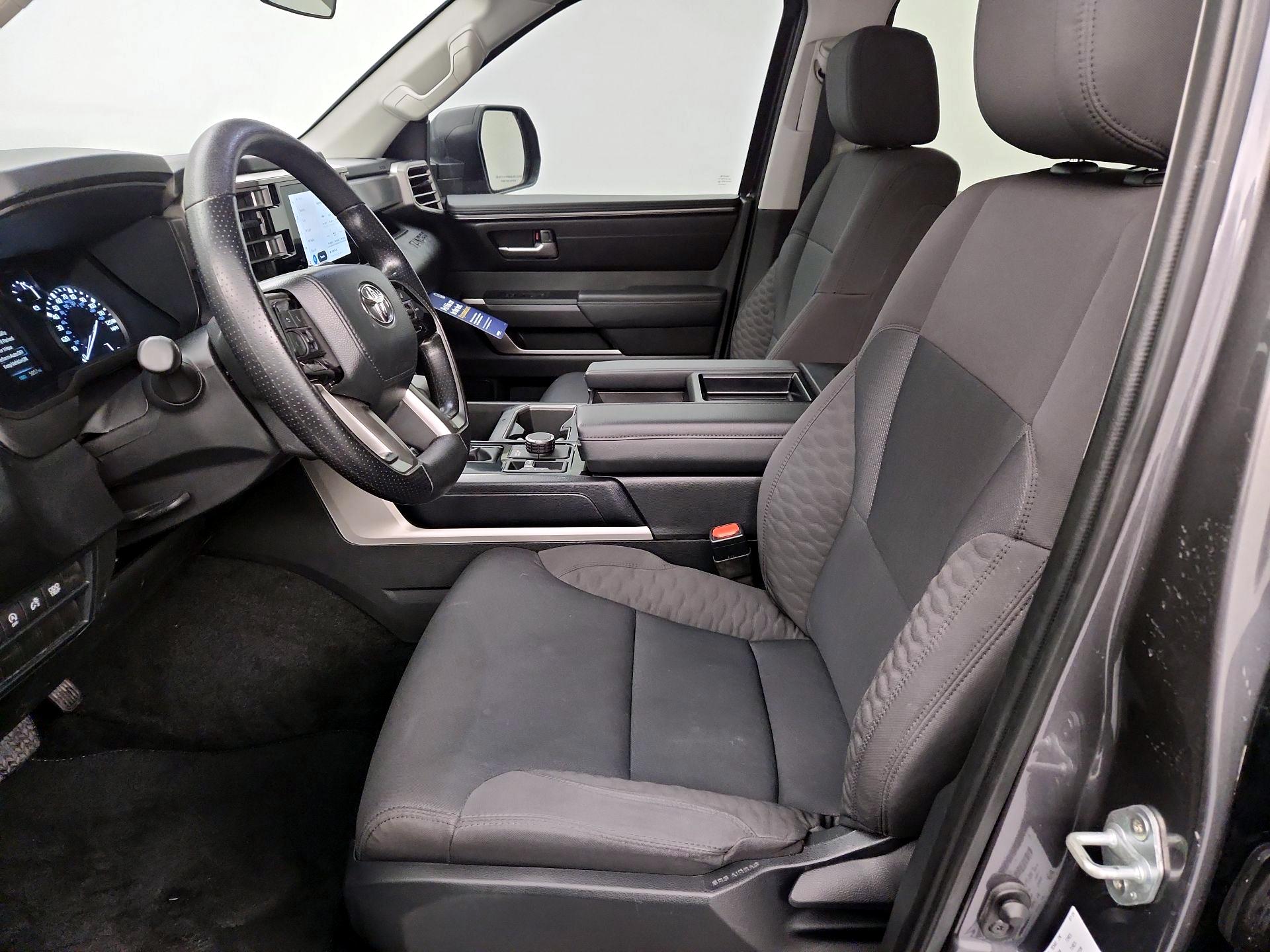 Thumbnail: 2024 Toyota Tundra - 11